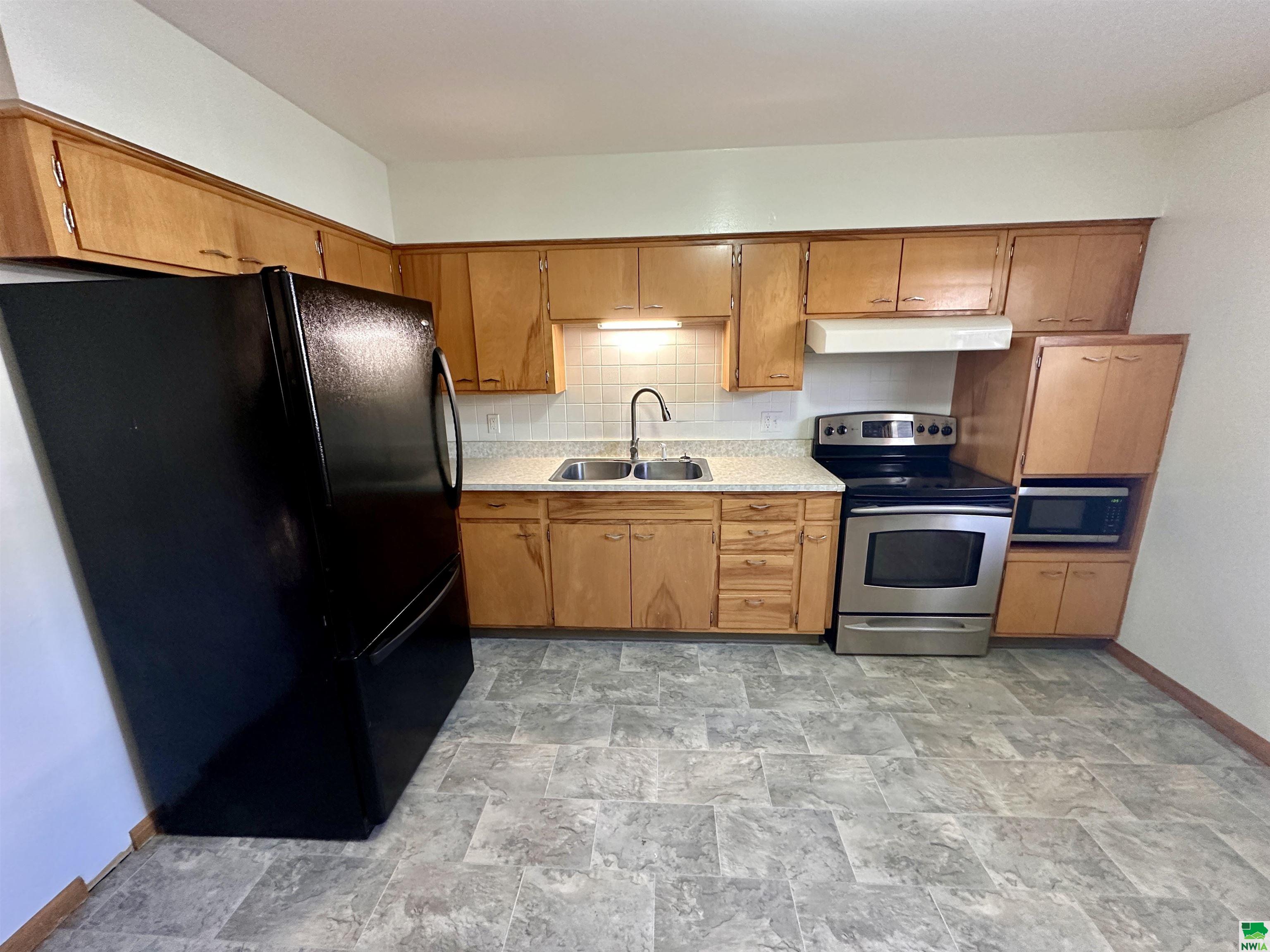 MLS #826750