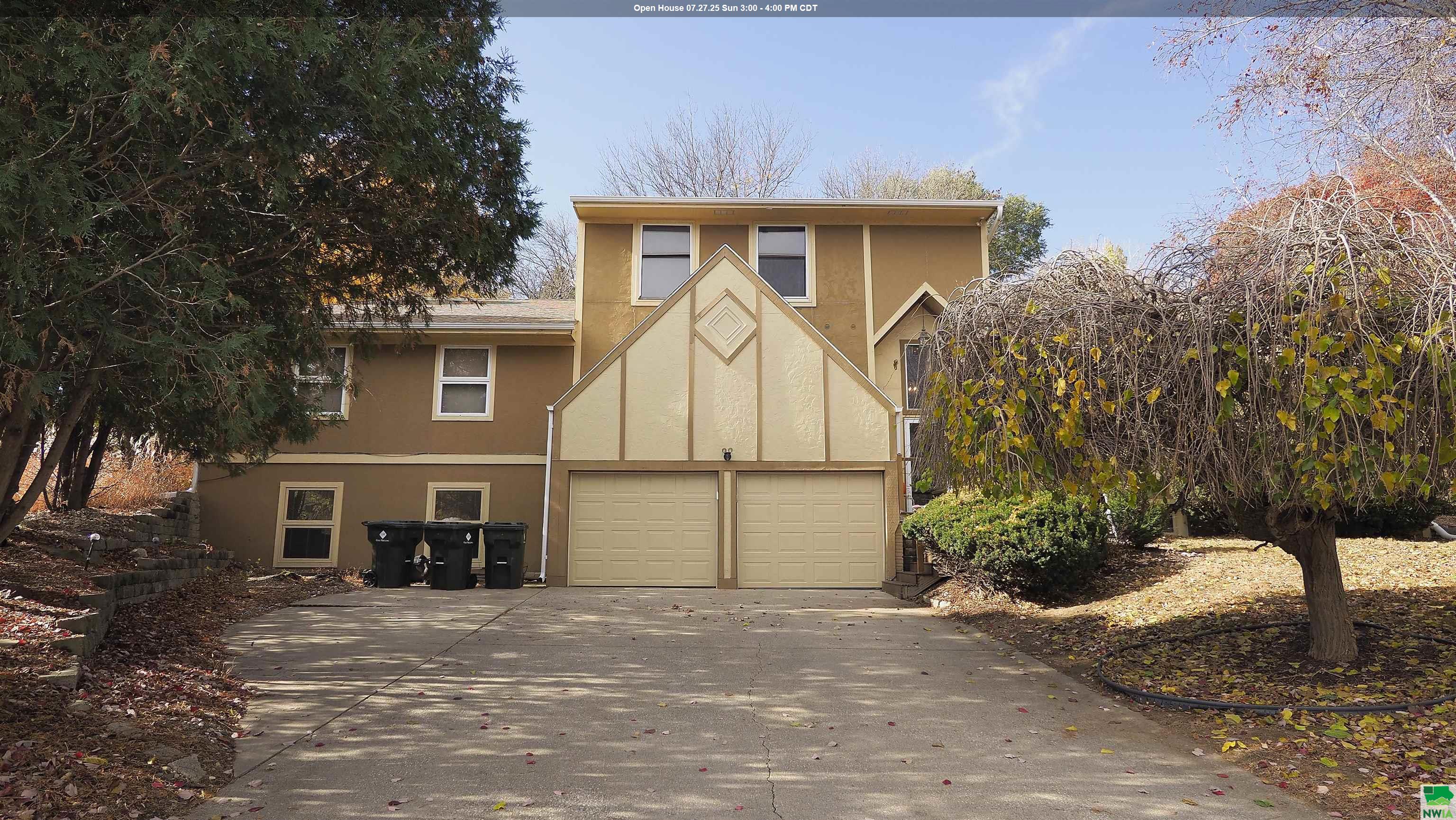 3725 Lindenwood Street, Sioux City, IA 51104 