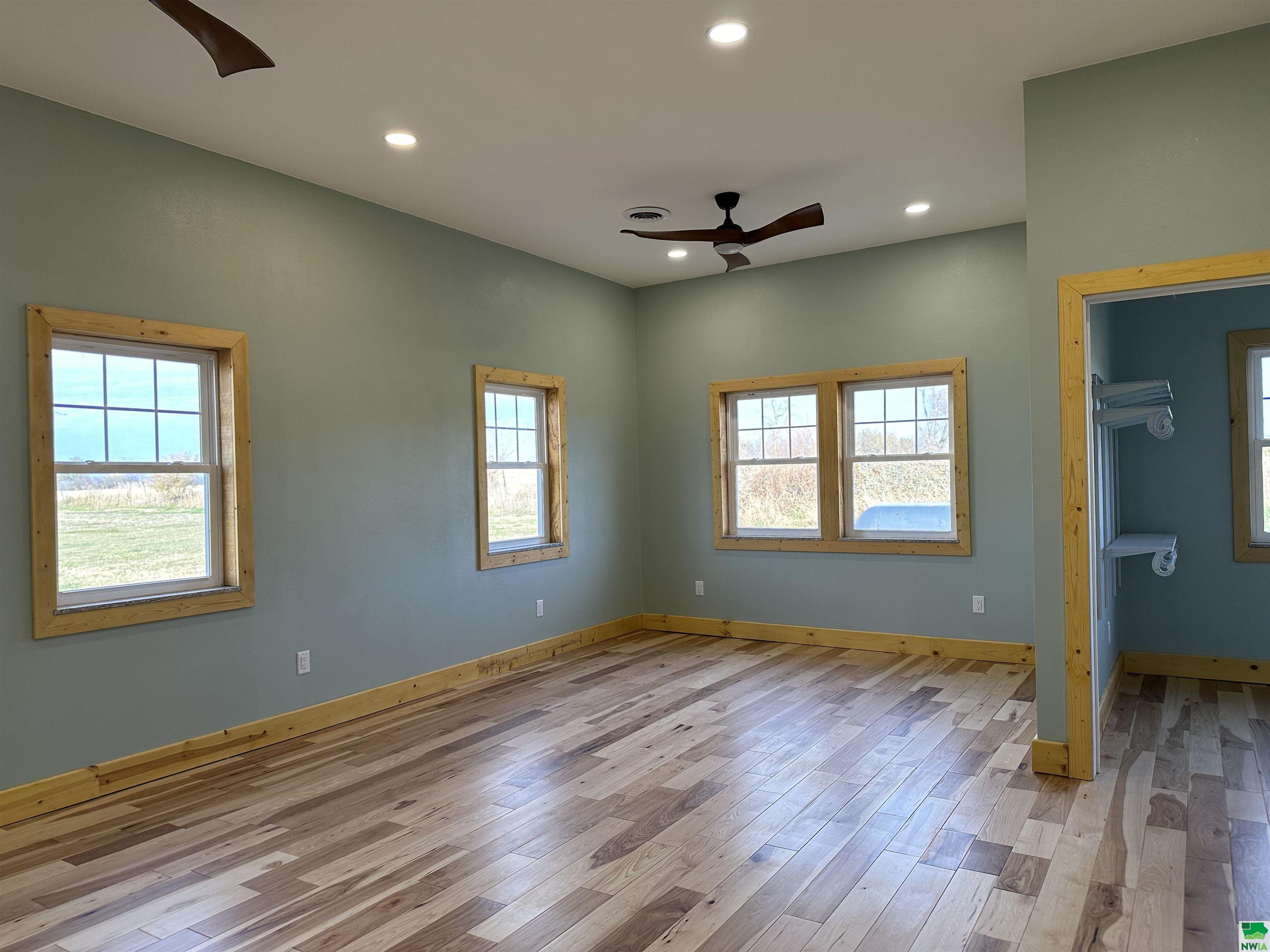 MLS #826770