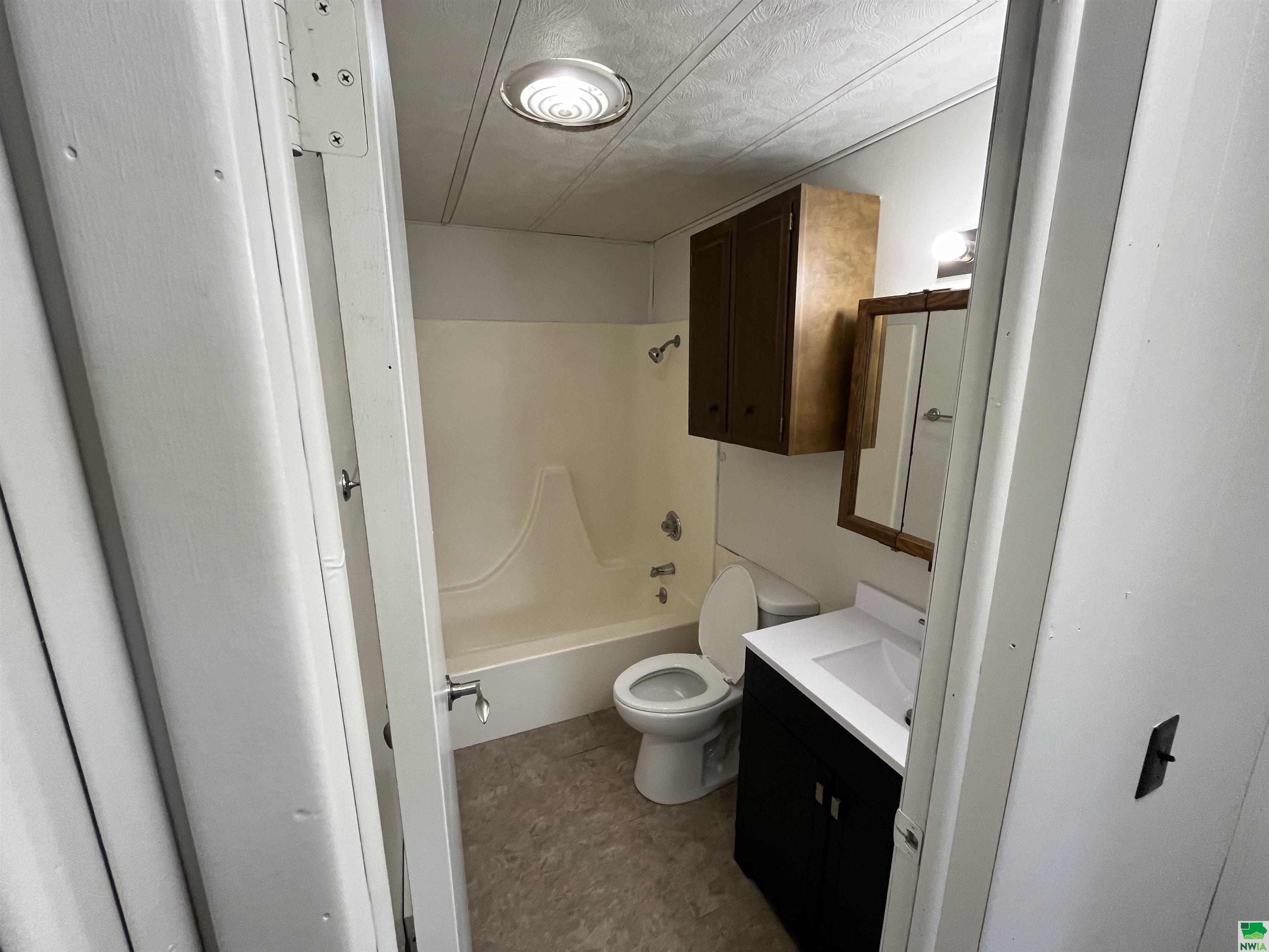 MLS #826852