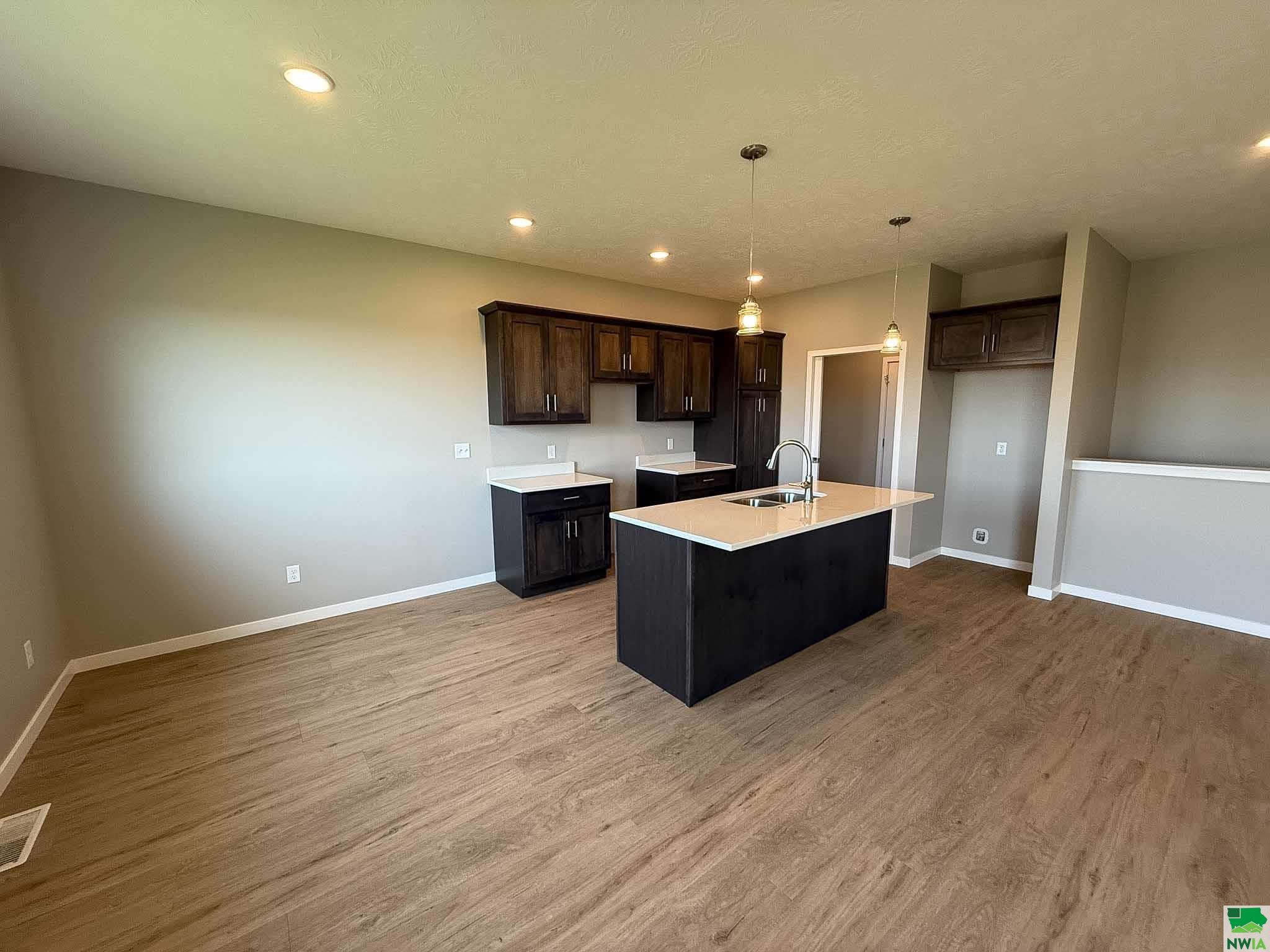 MLS #826855
