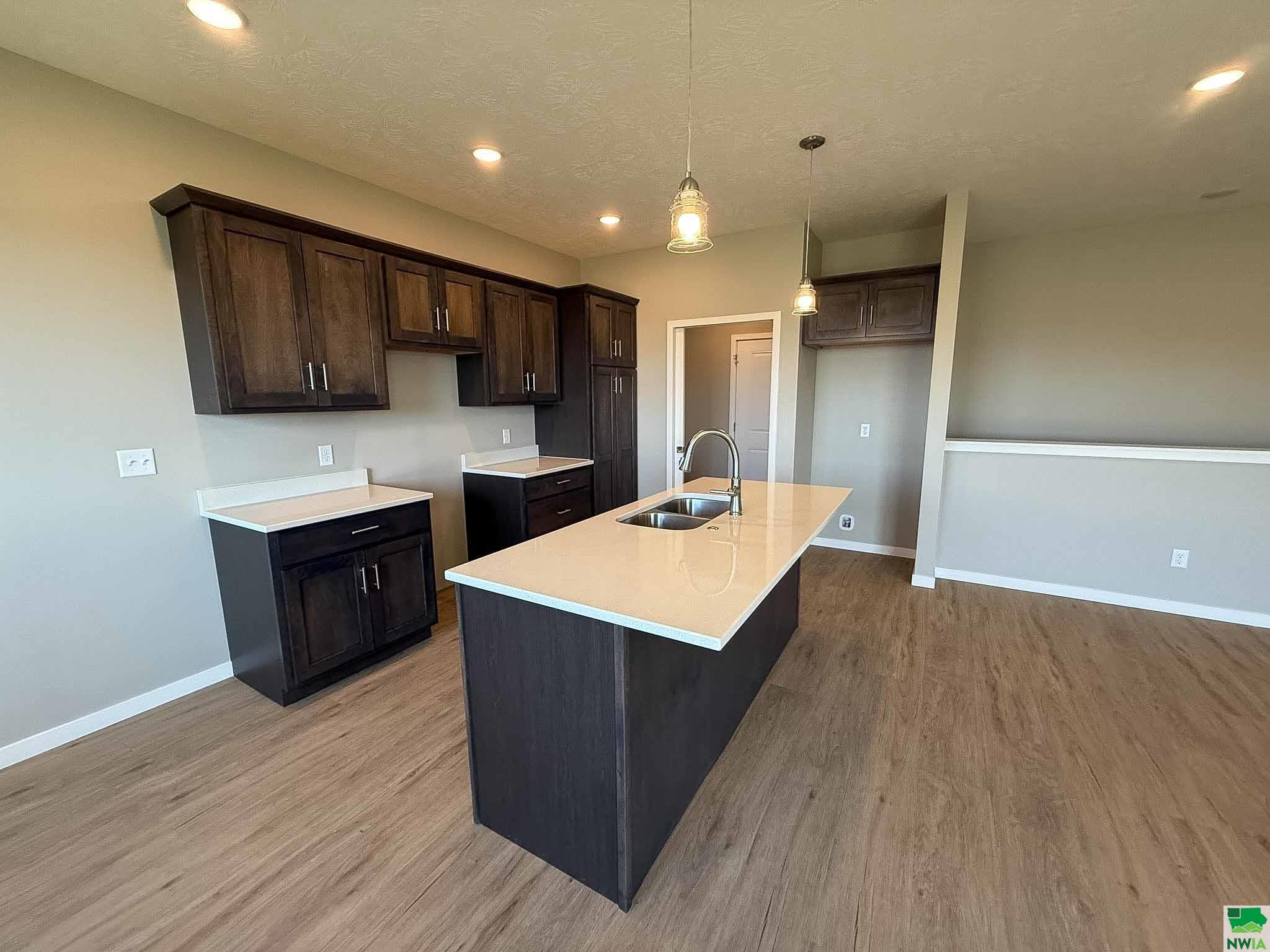 MLS #826855