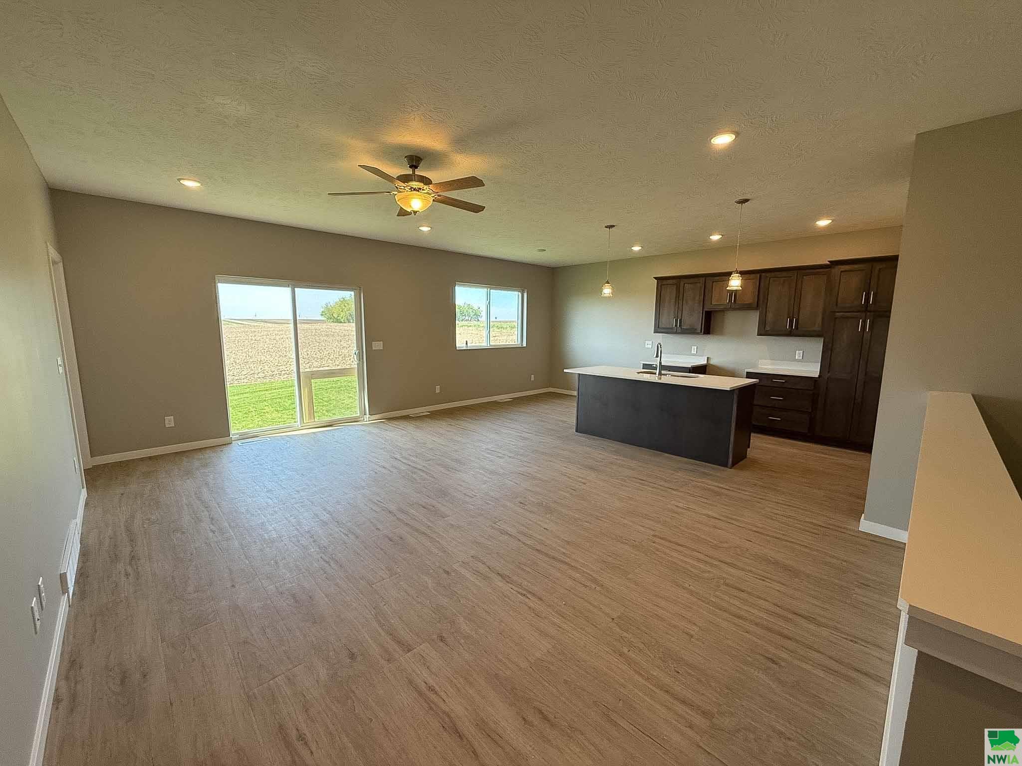 MLS #826855