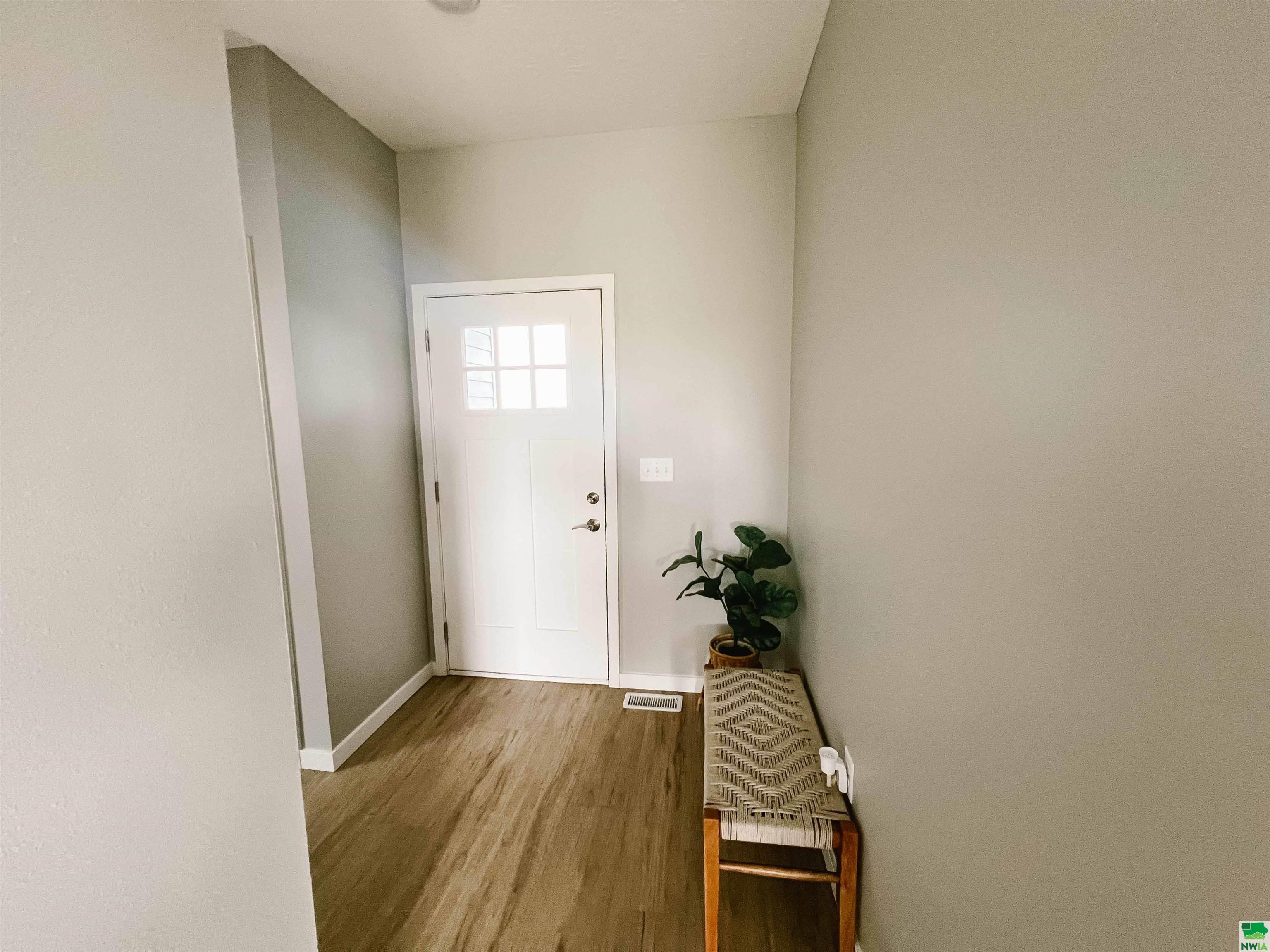 MLS #826856