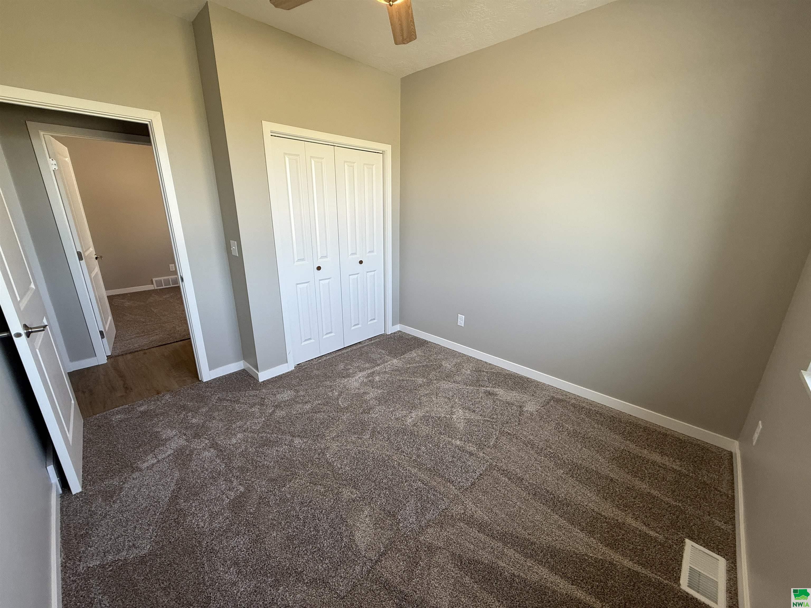 MLS #826857