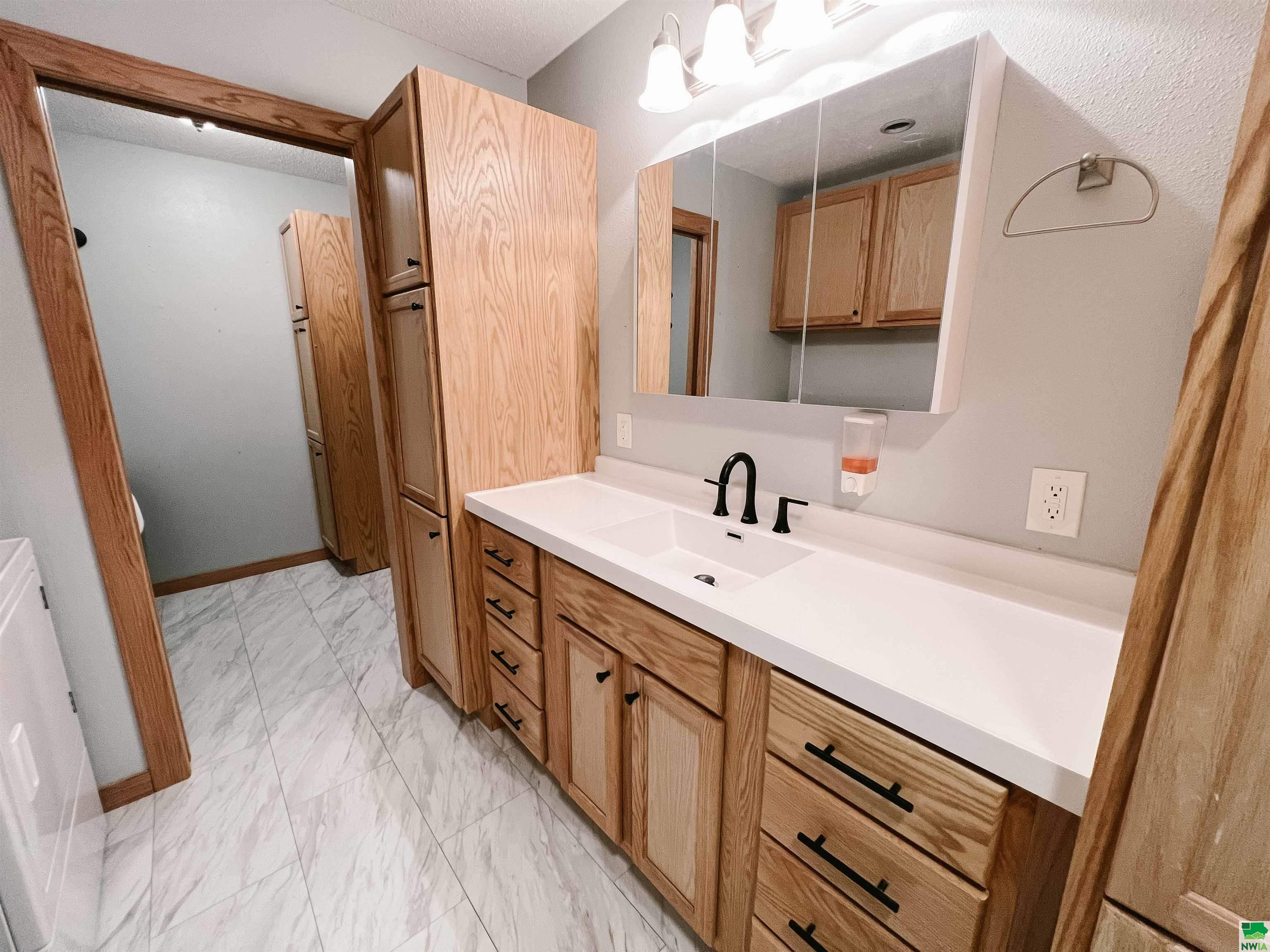 MLS #826896