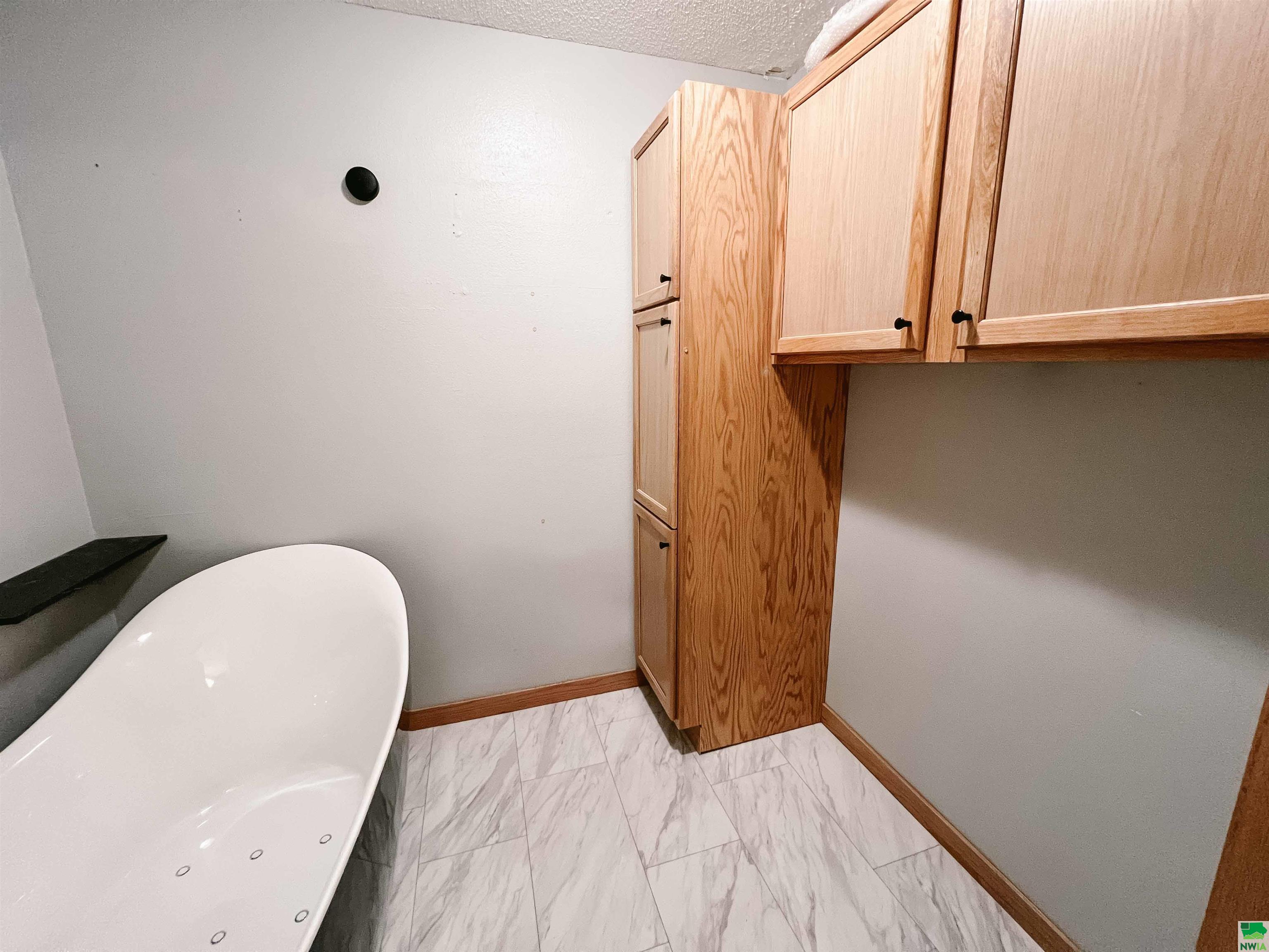 MLS #826896
