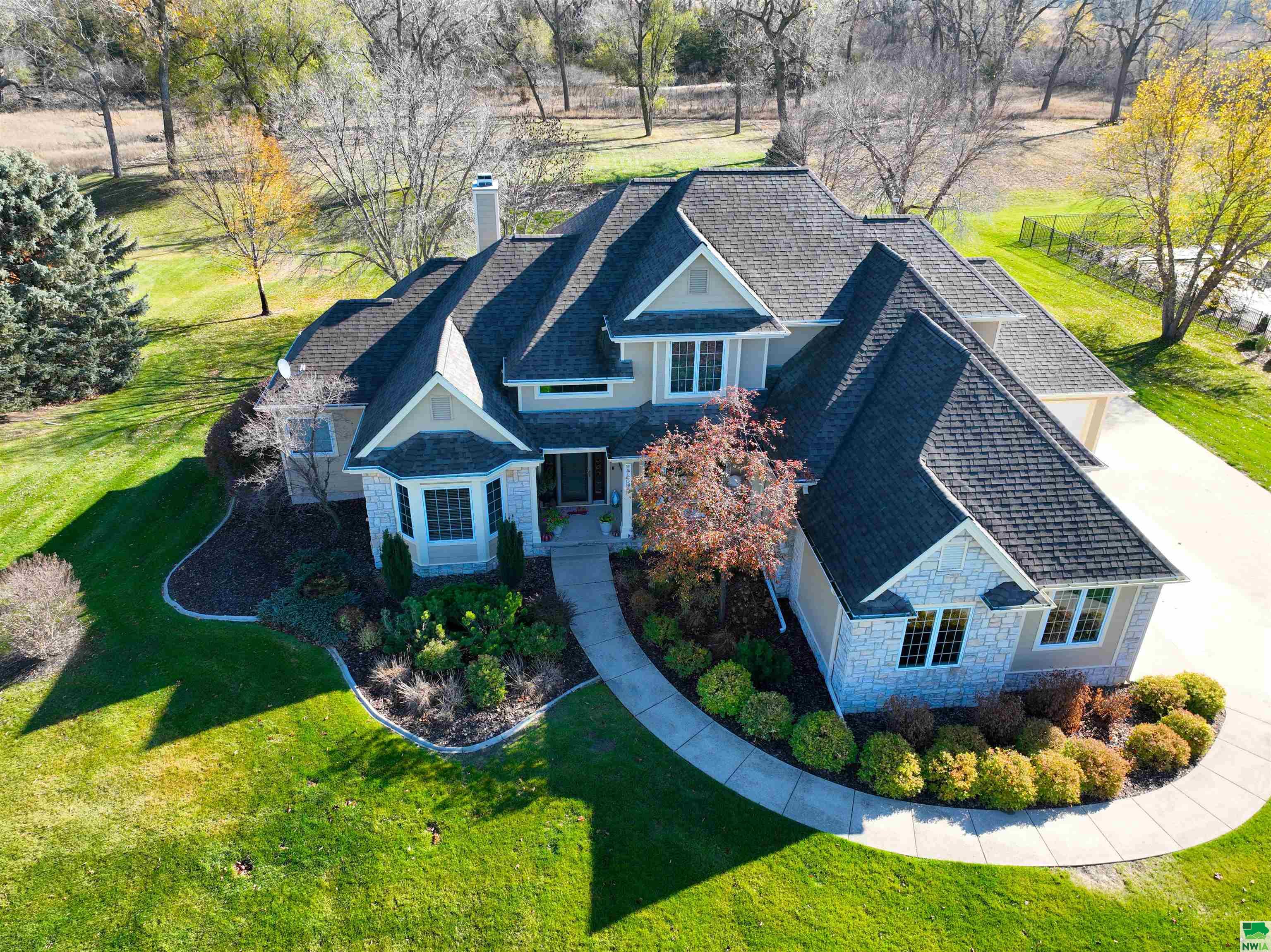 940 WYNSTONE DR, Jefferson, SD 57038 