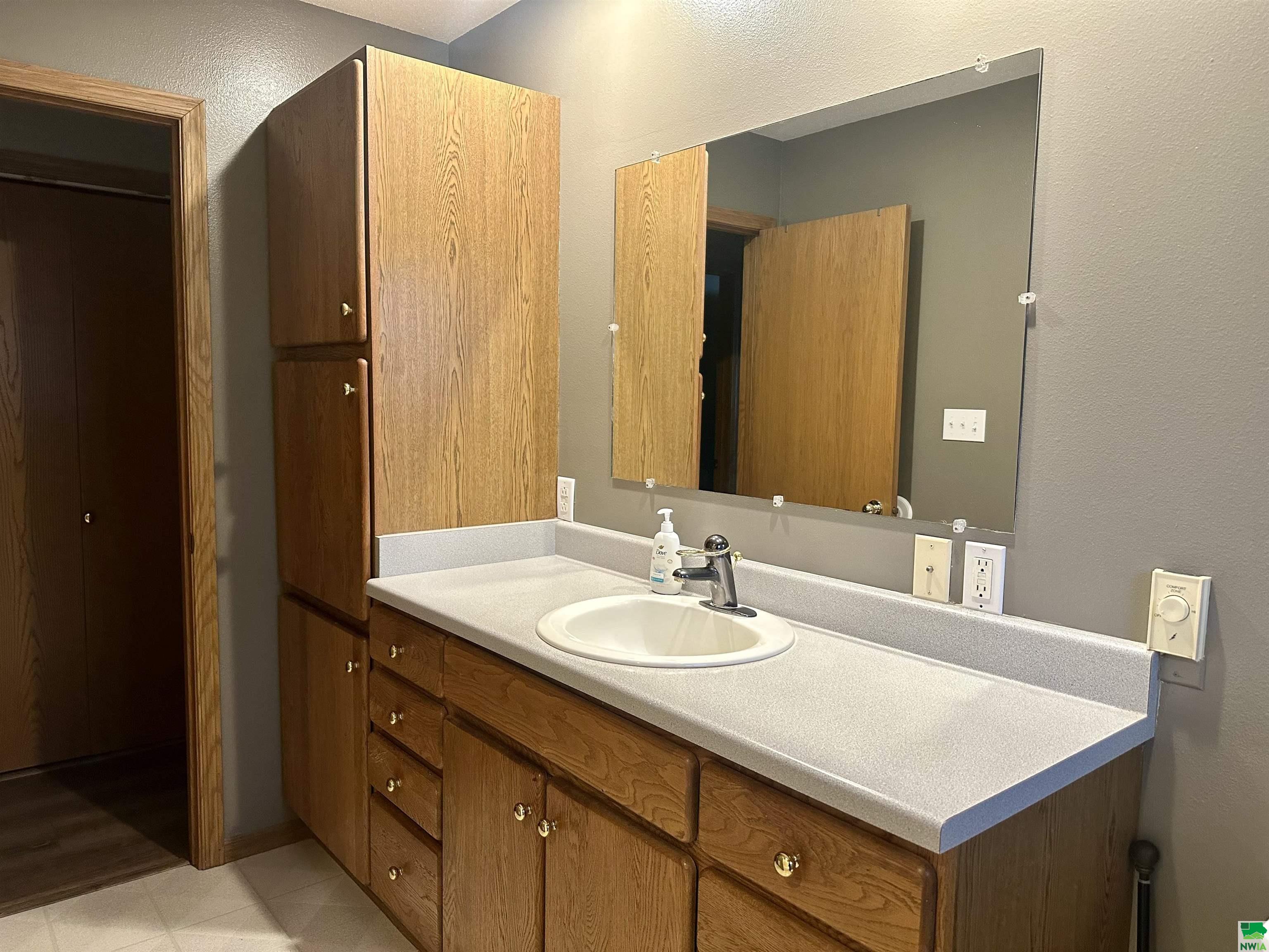 MLS #826912