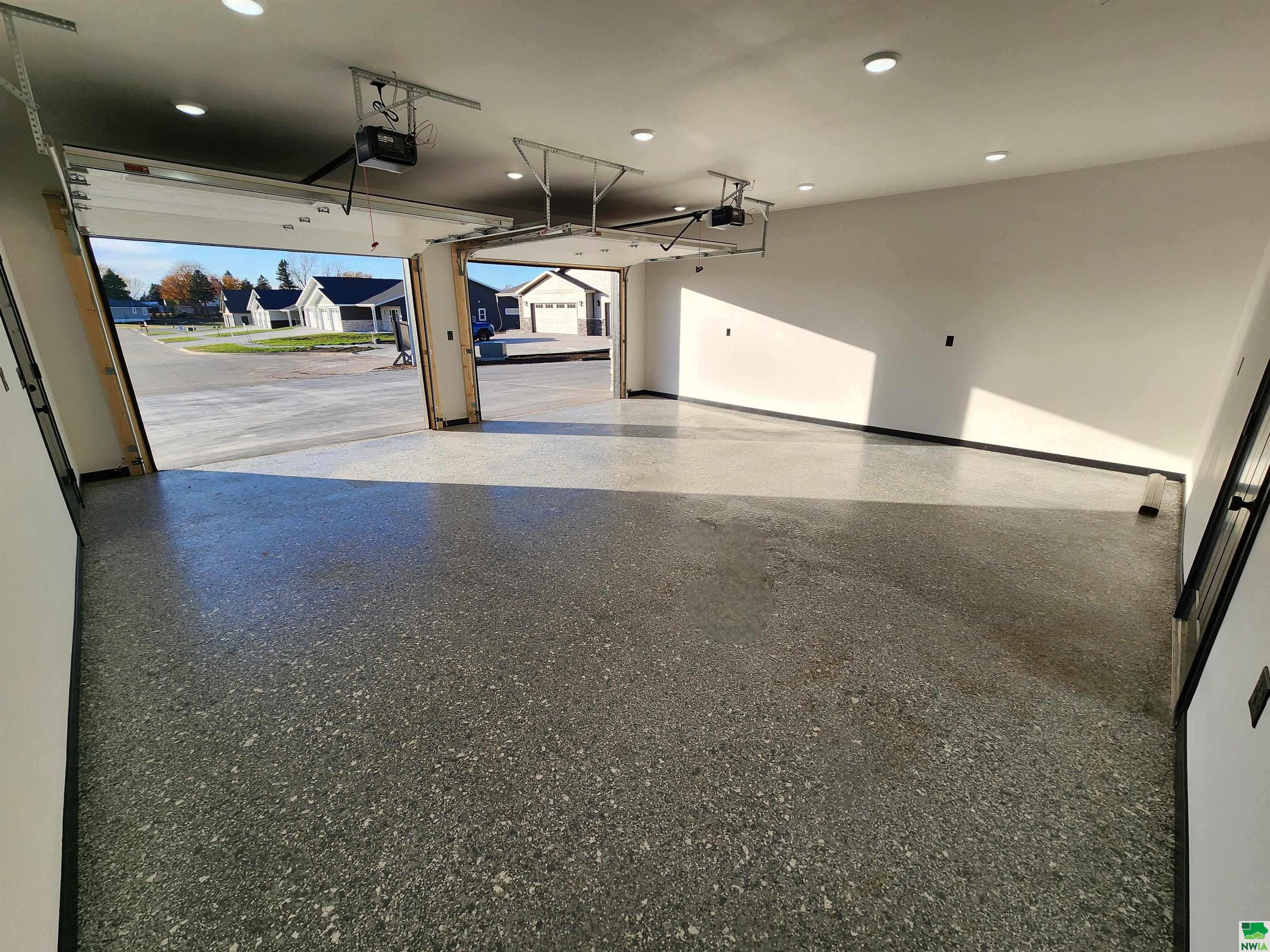 MLS #826918