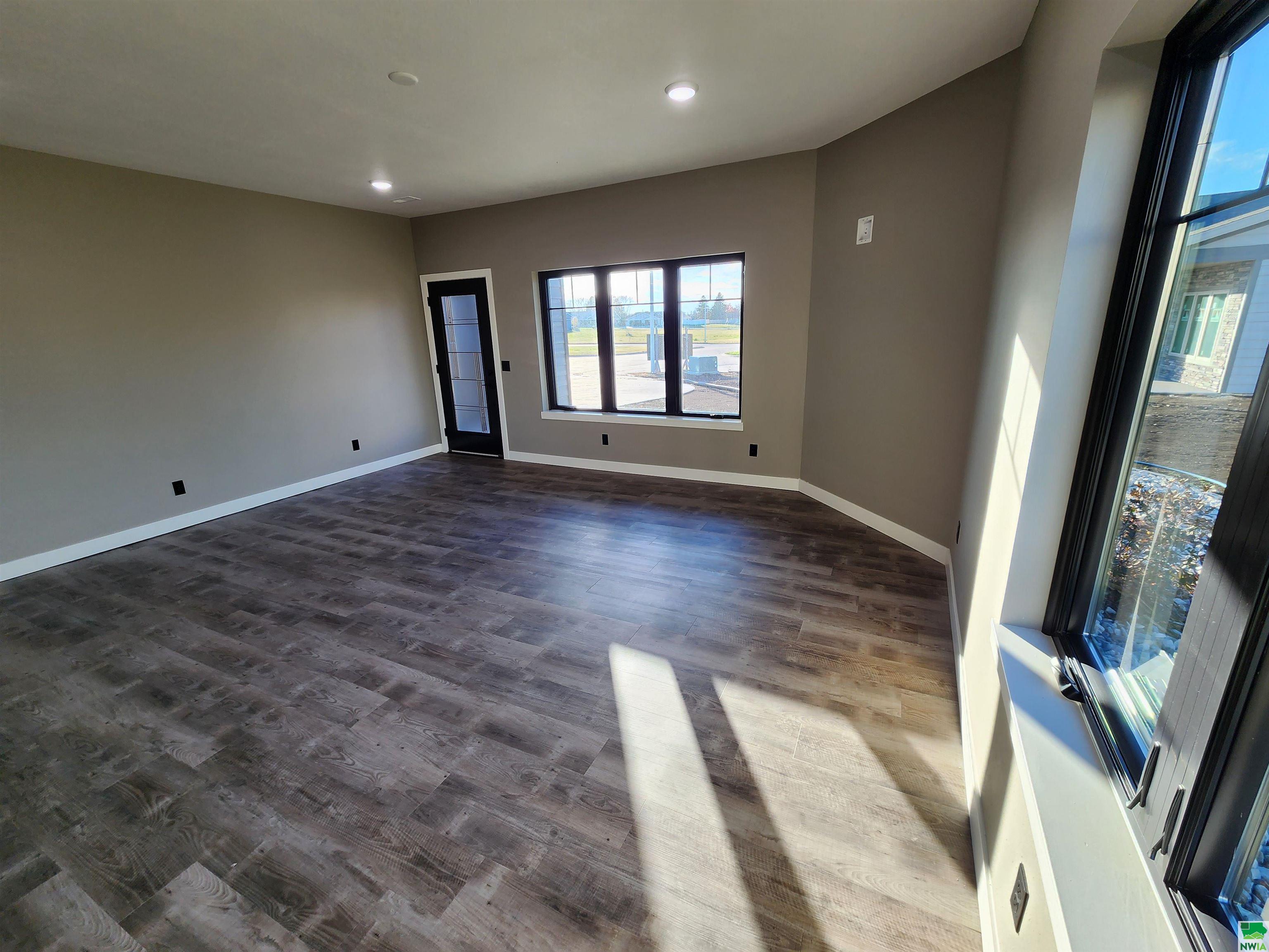 MLS #826919