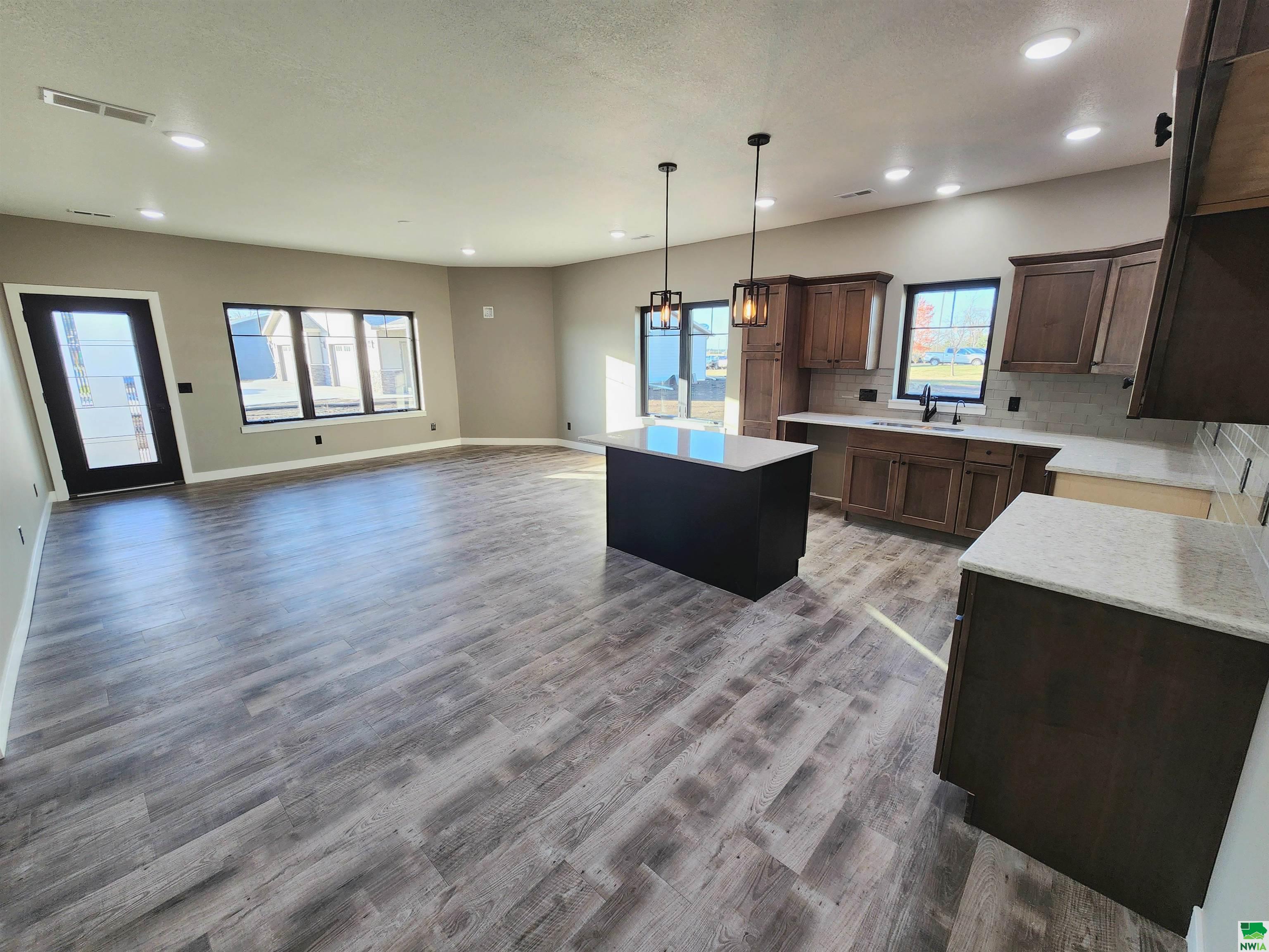 MLS #826919