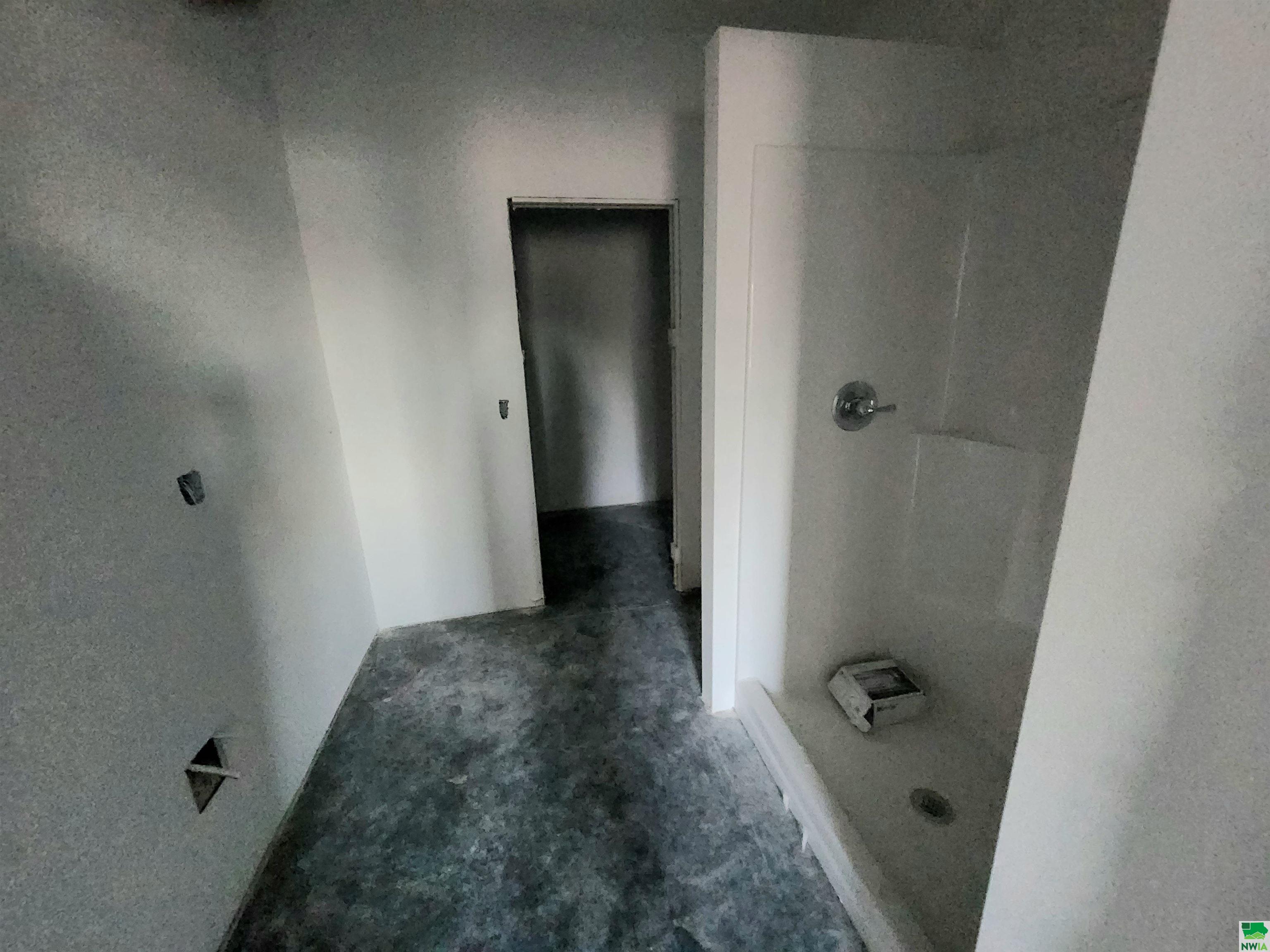 MLS #826921