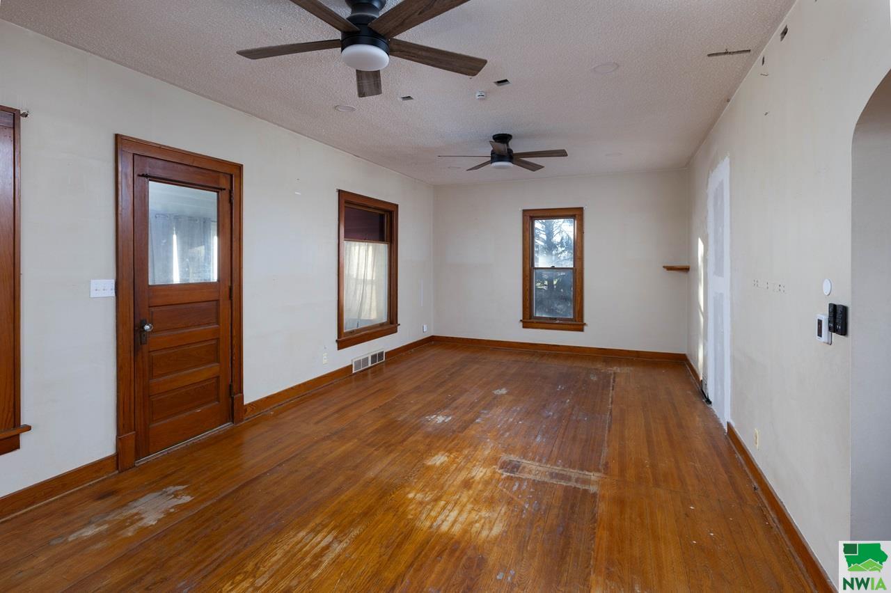 MLS #826940
