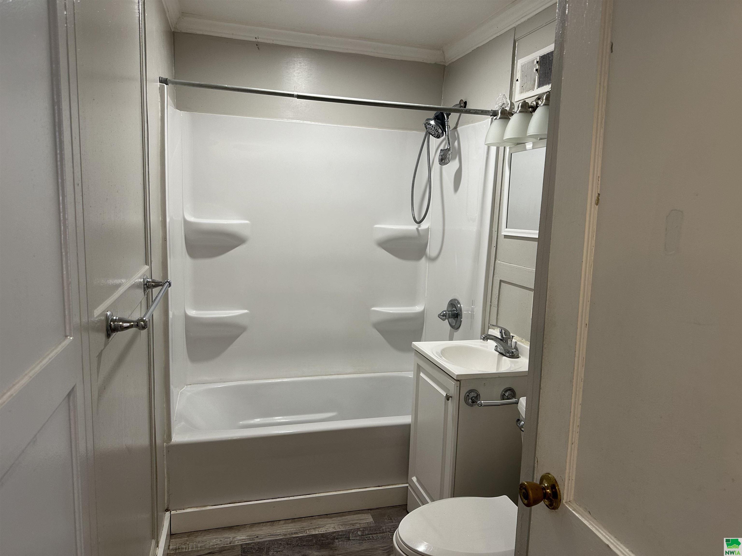 MLS #826949