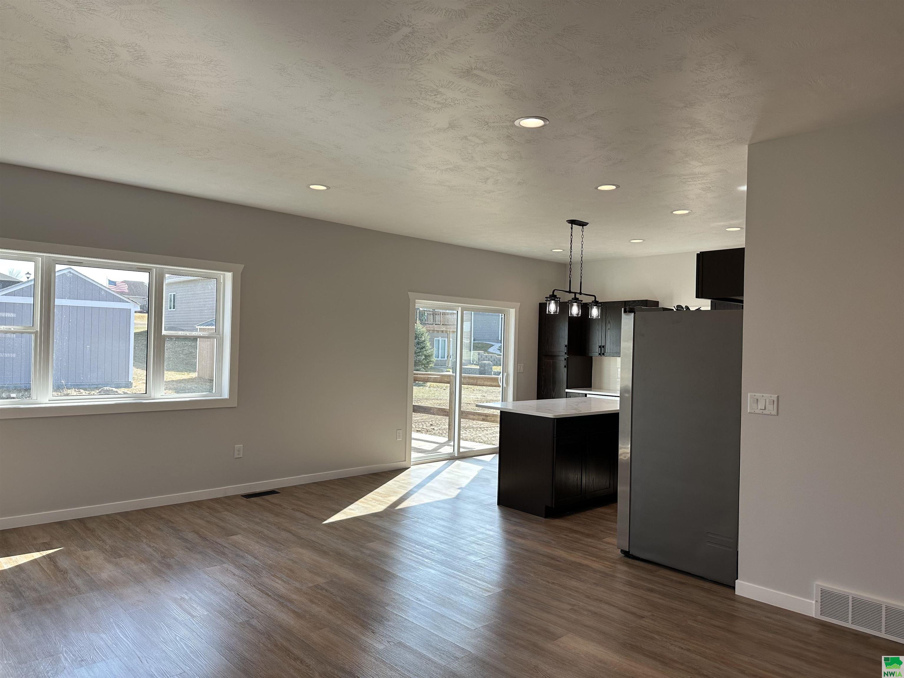 MLS #826963
