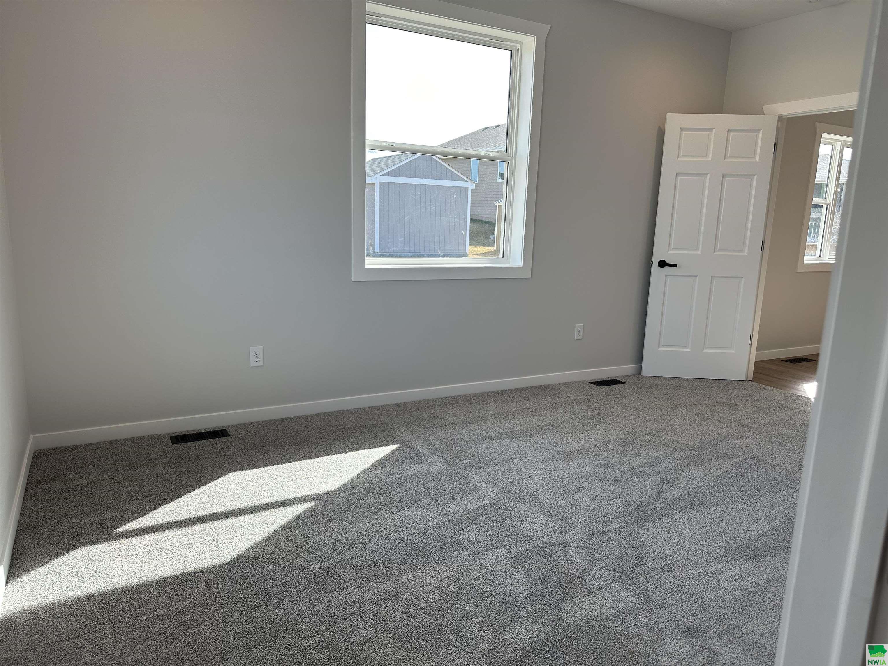 MLS #826963