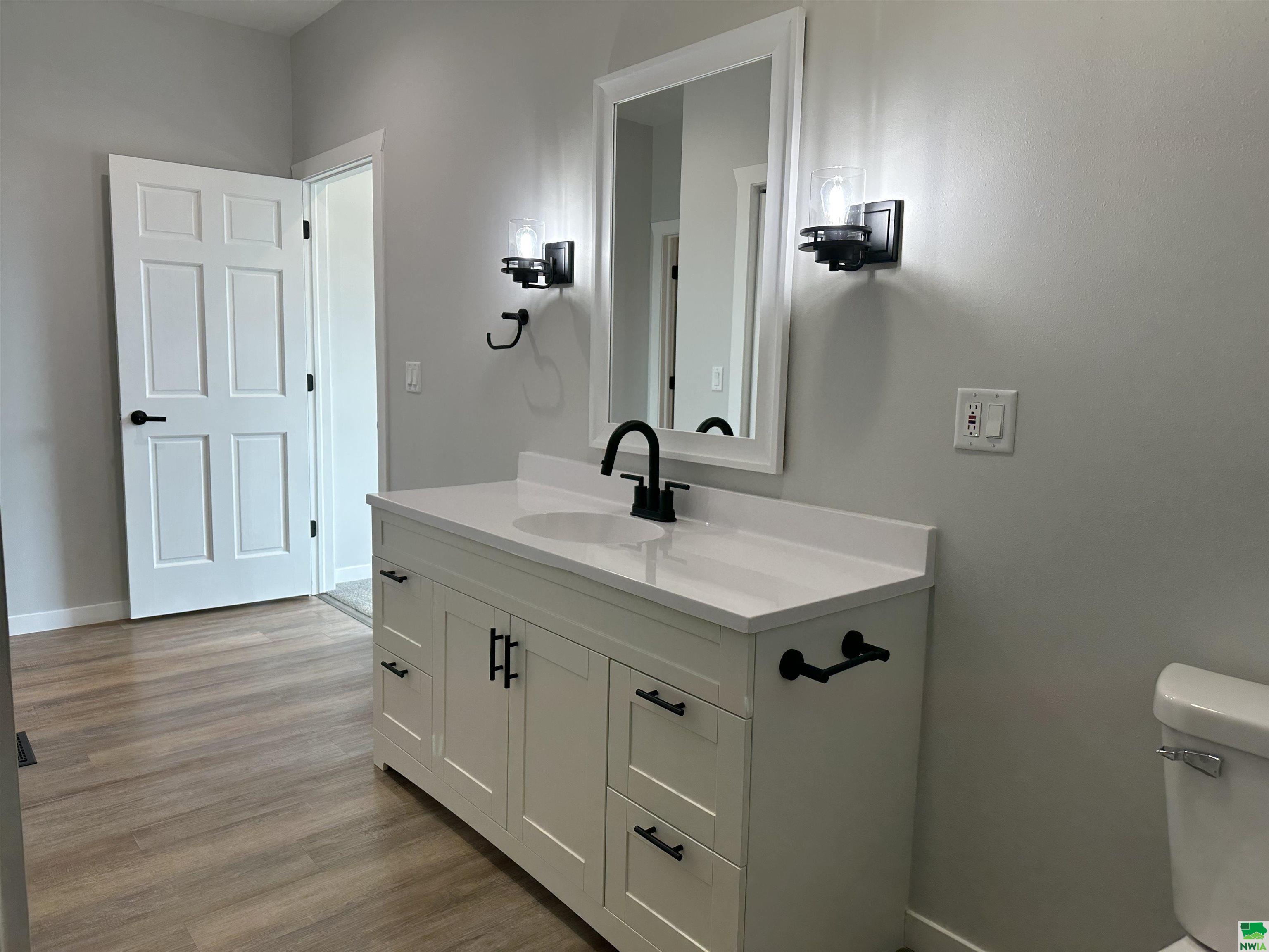 MLS #826963