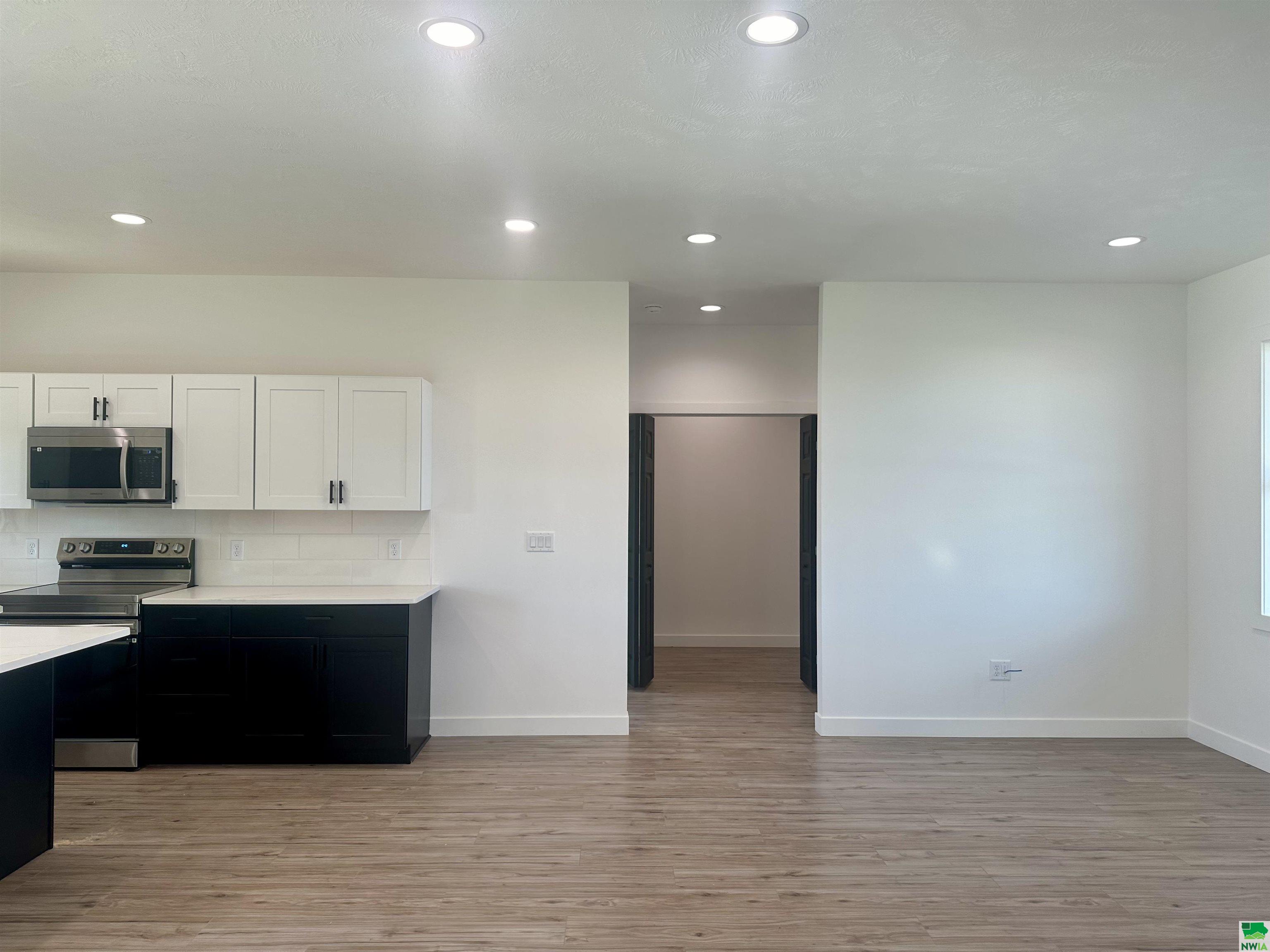 MLS #826964