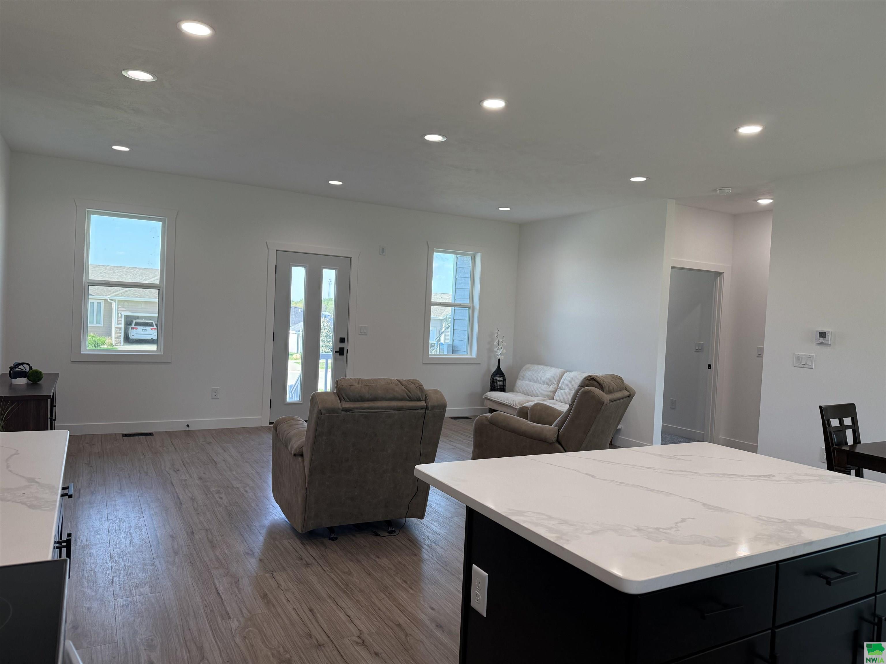 MLS #826964