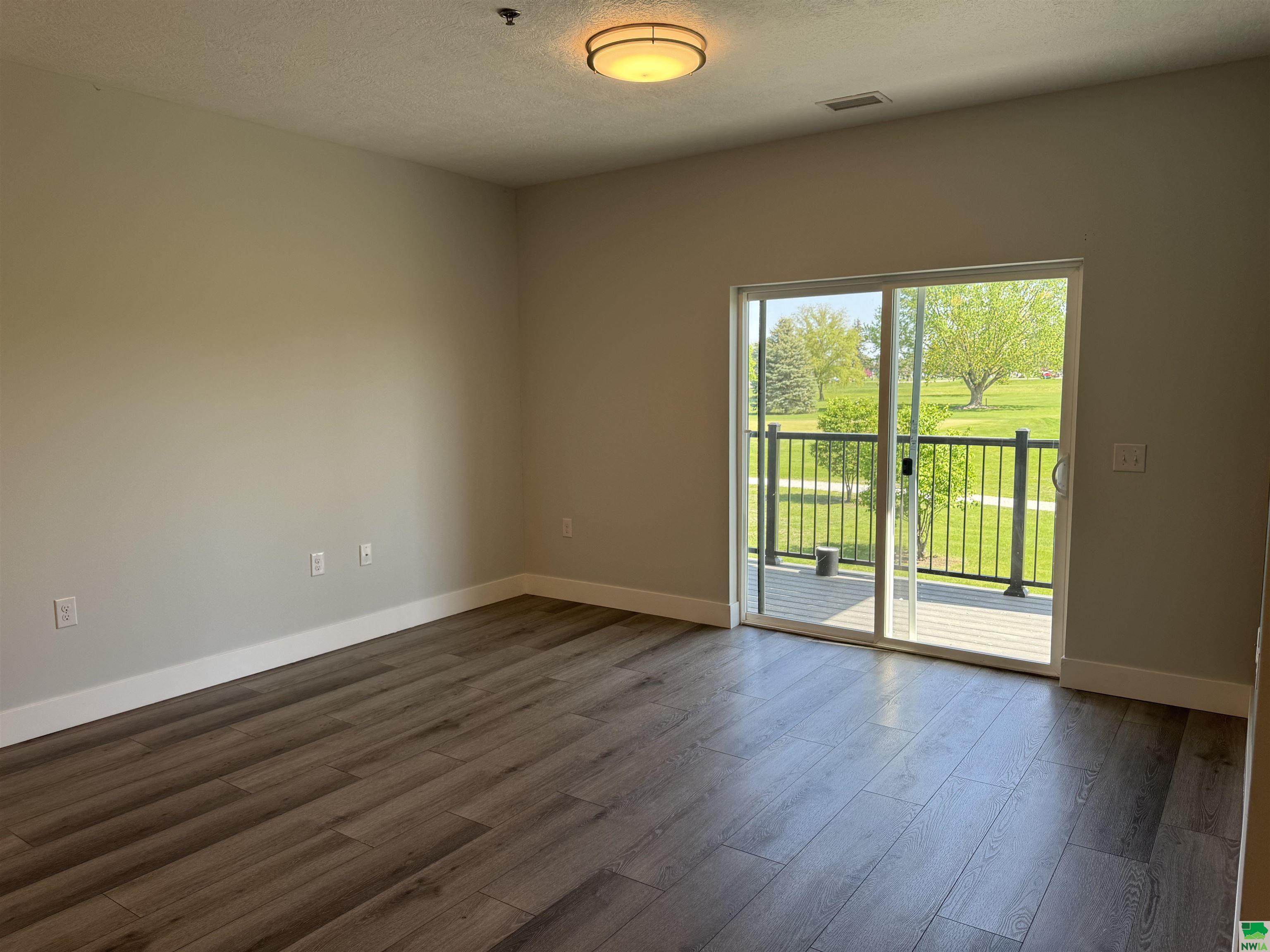 MLS #826967