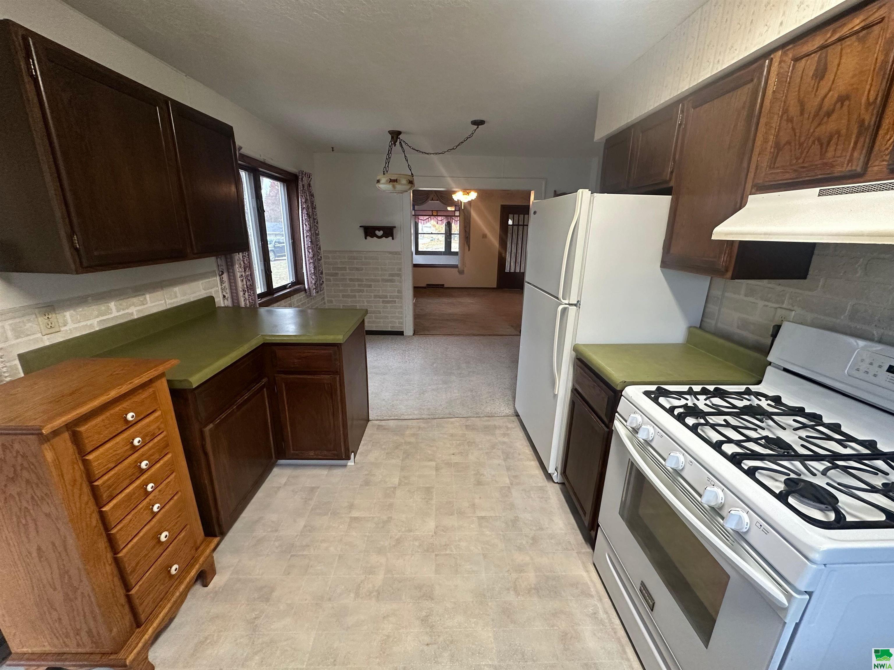 MLS #826979