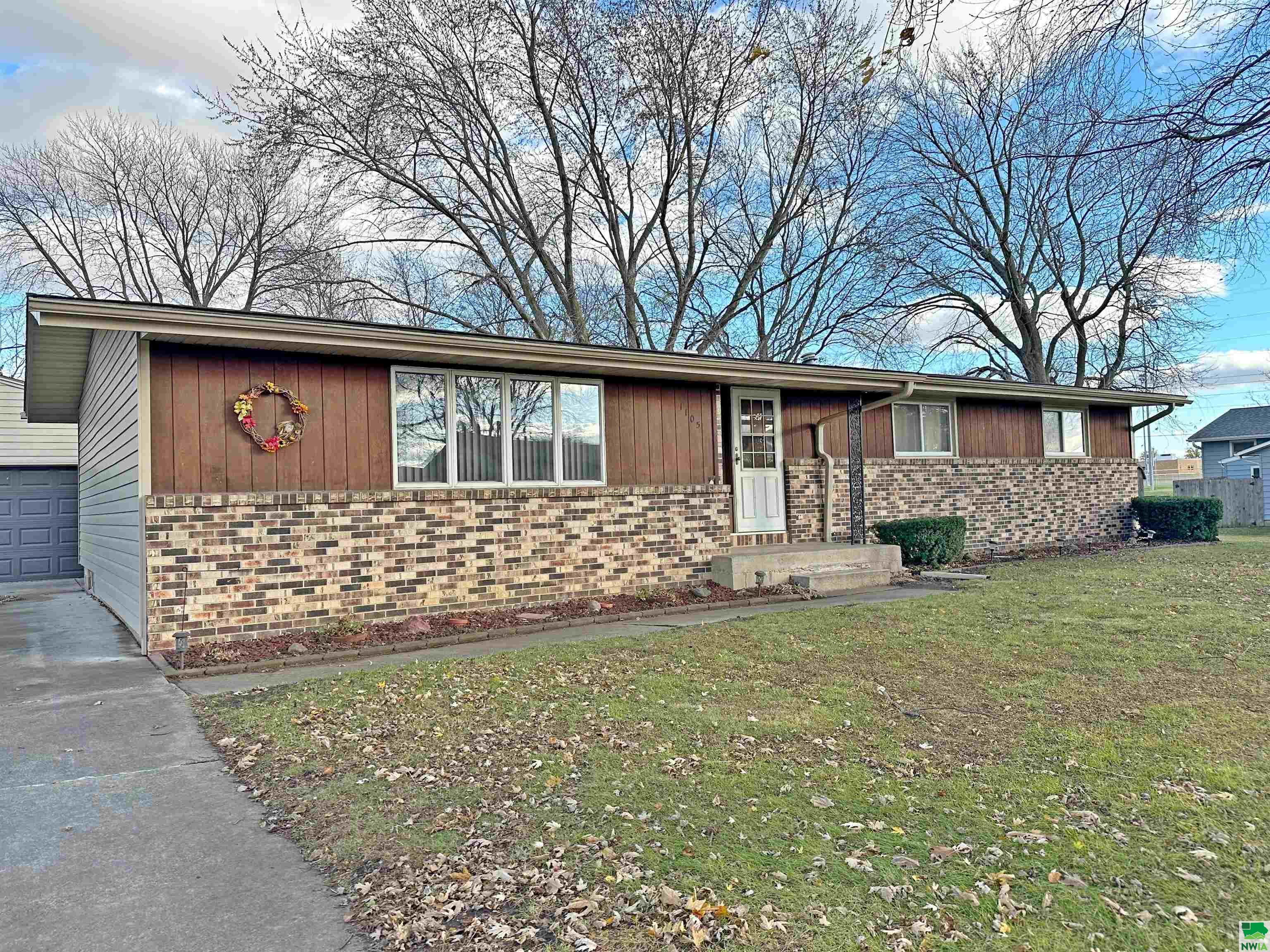 1105 Oneida Street, Storm Lake, IA 50588 