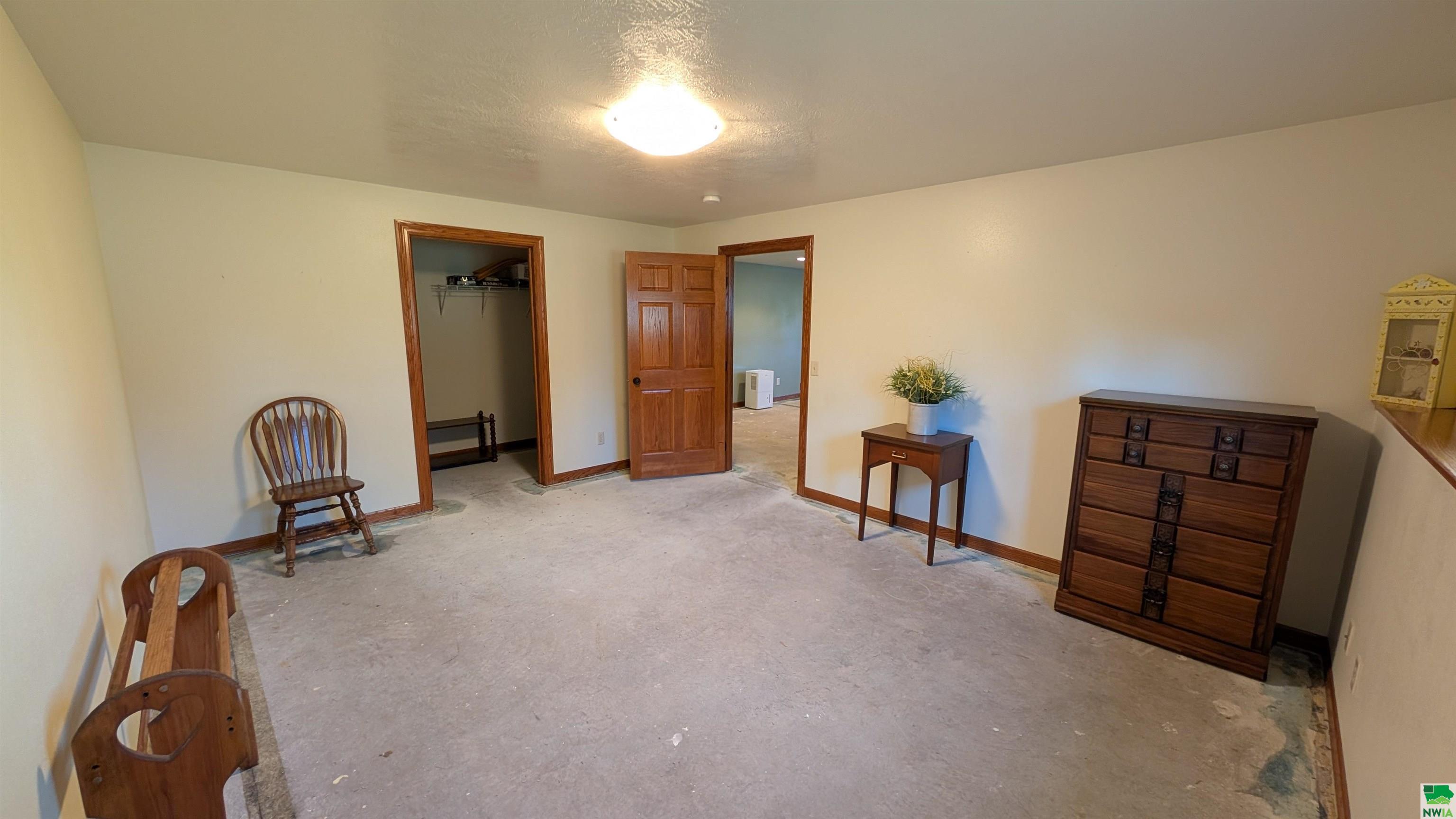 MLS #827045