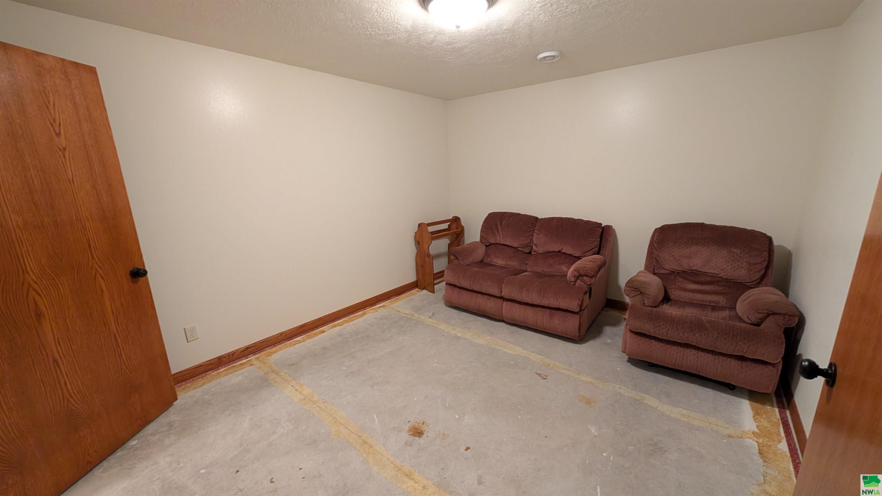 MLS #827045