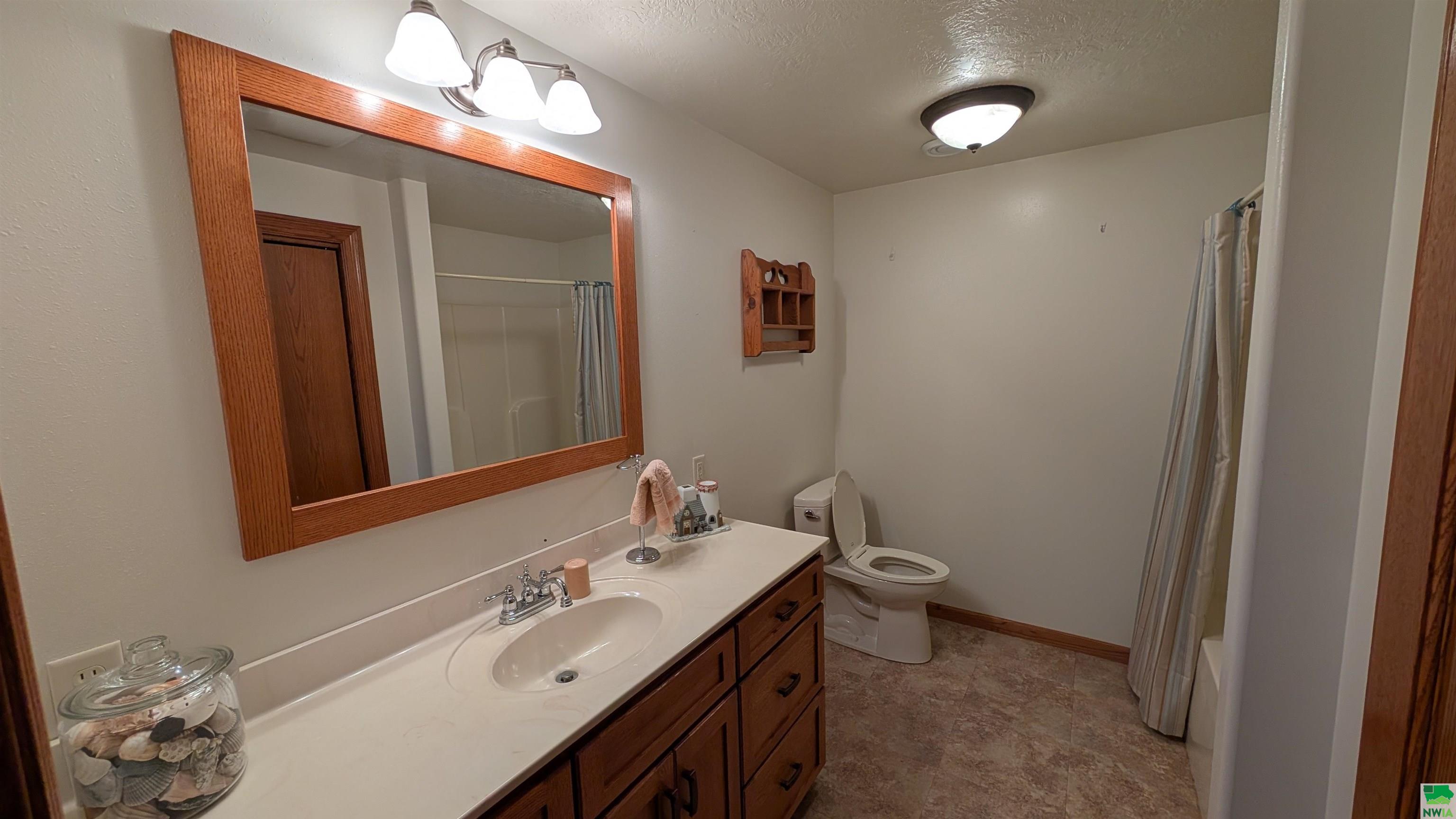 MLS #827045