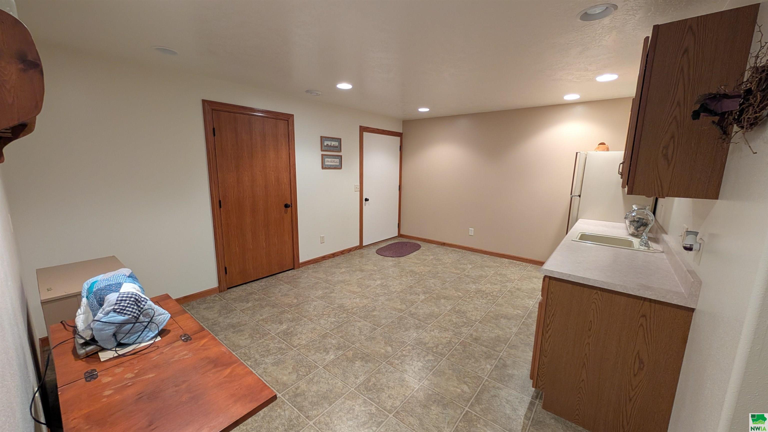 MLS #827045