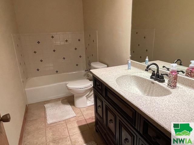 MLS #827051