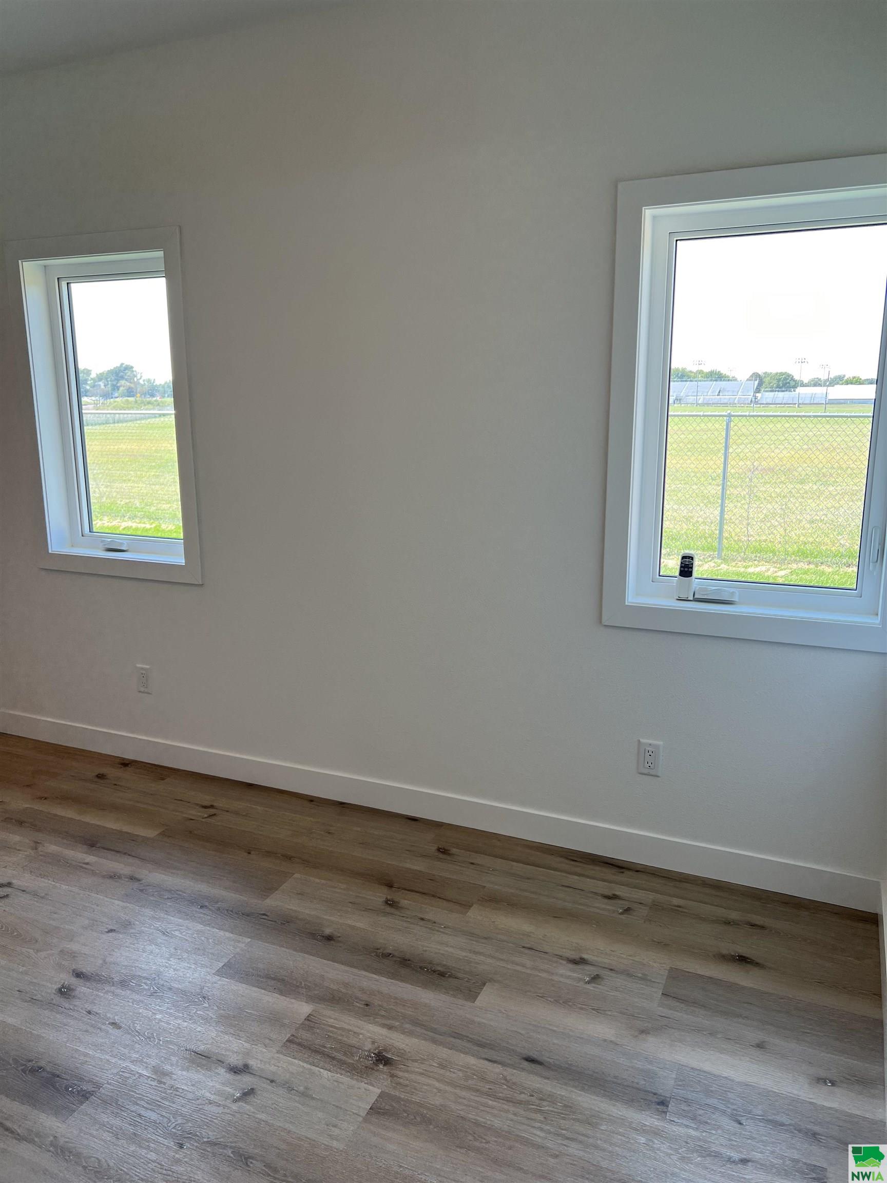 MLS #827054