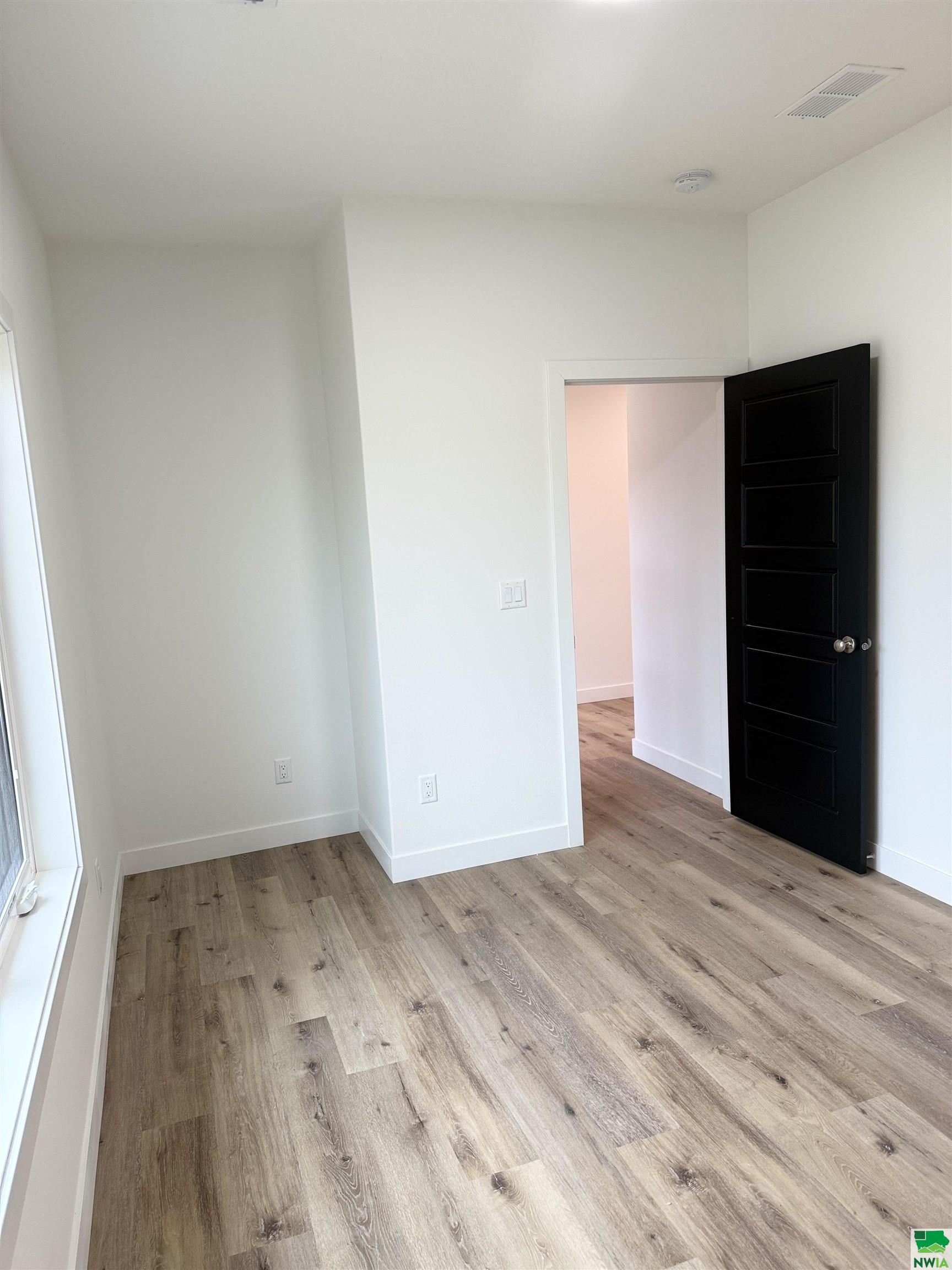 MLS #827054