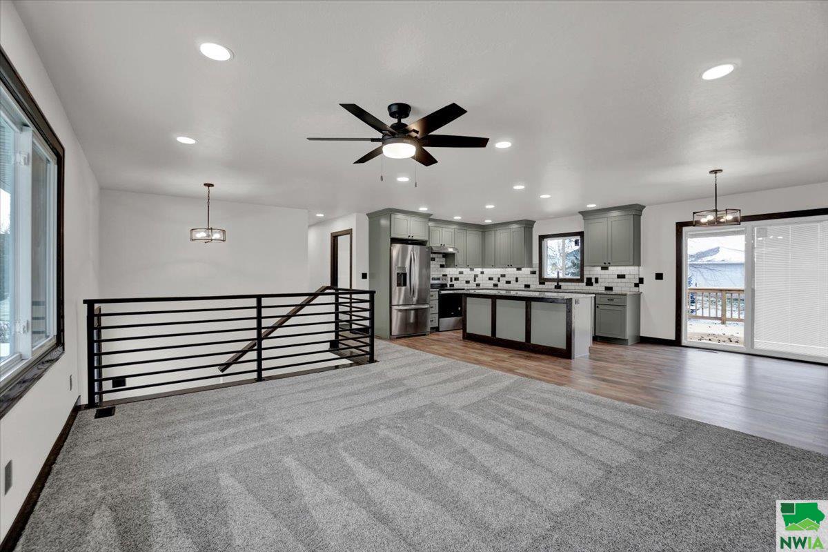 MLS #827061