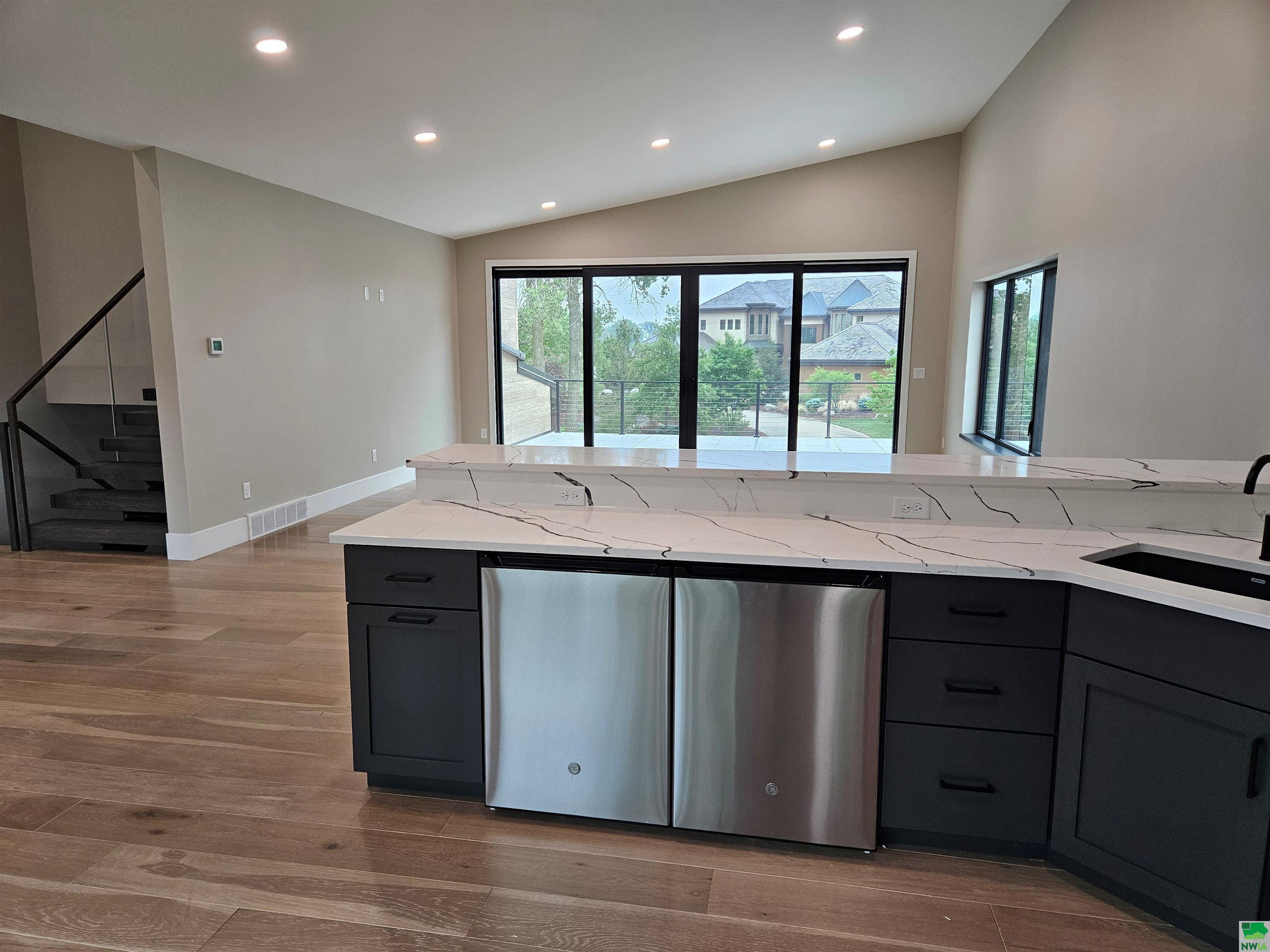 MLS #827063