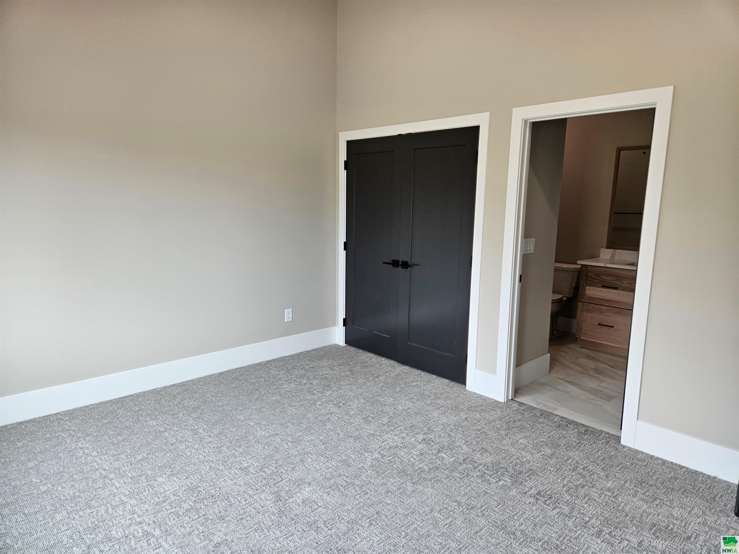 MLS #827063
