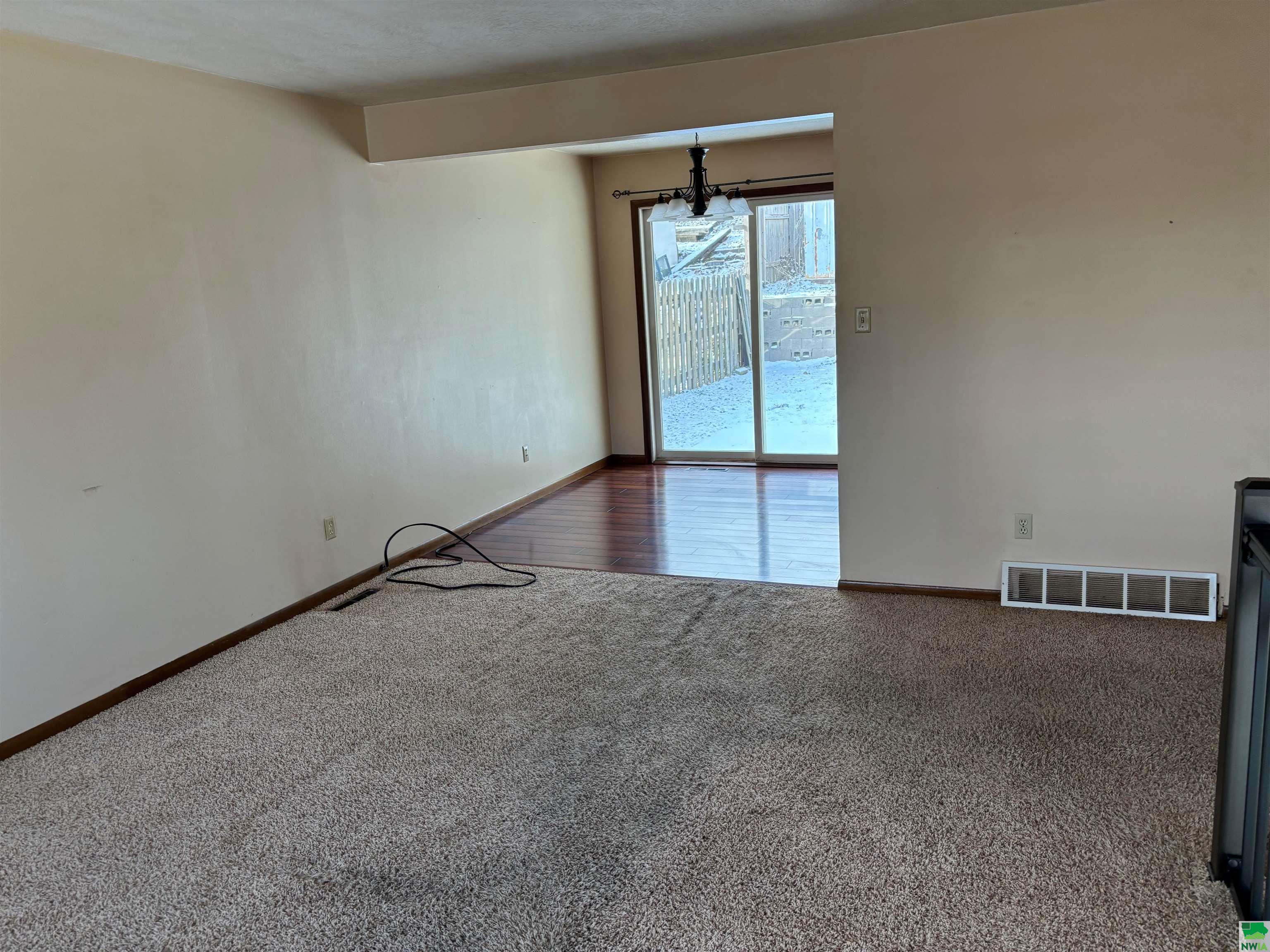 MLS #827066