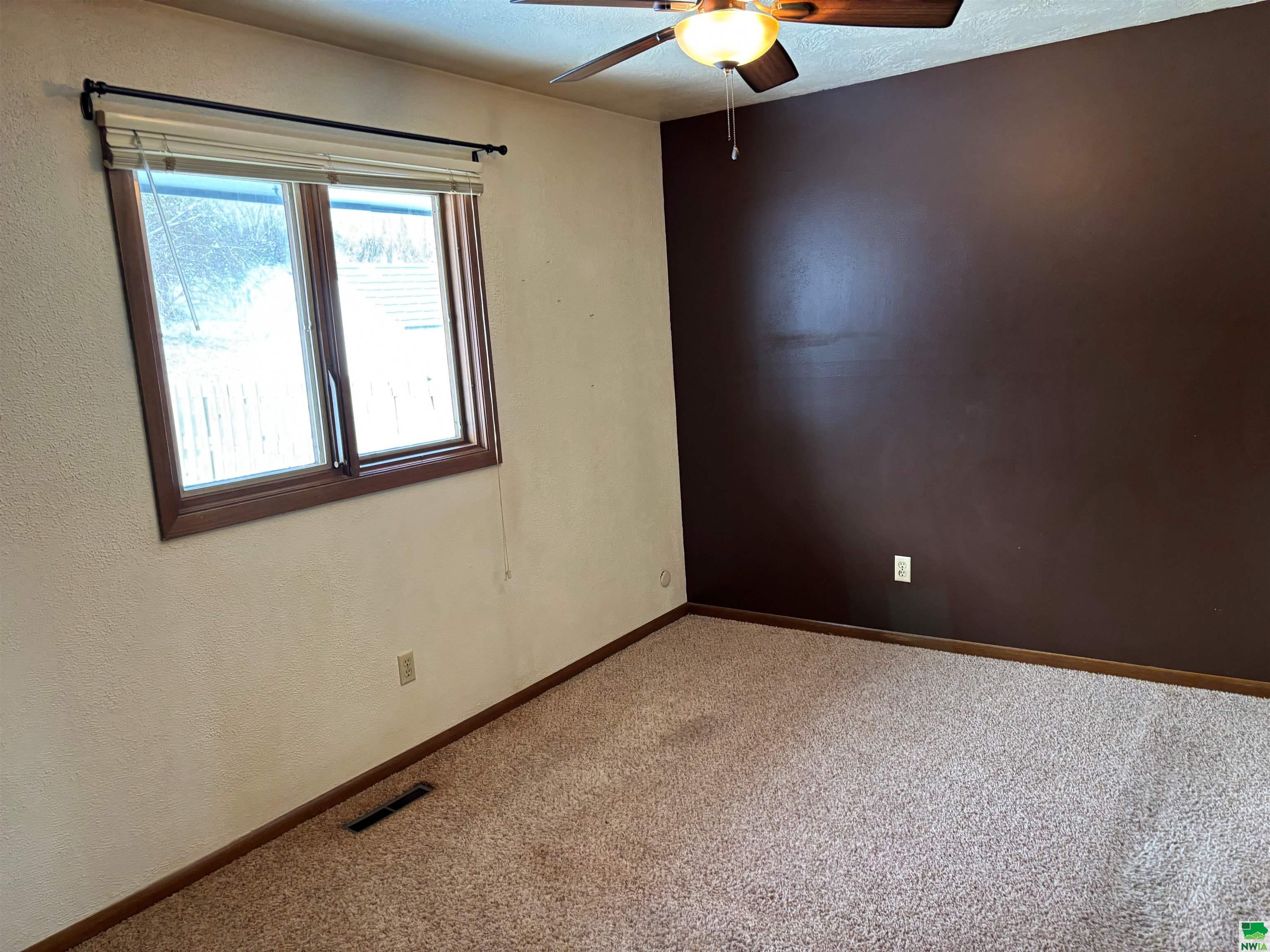 MLS #827066