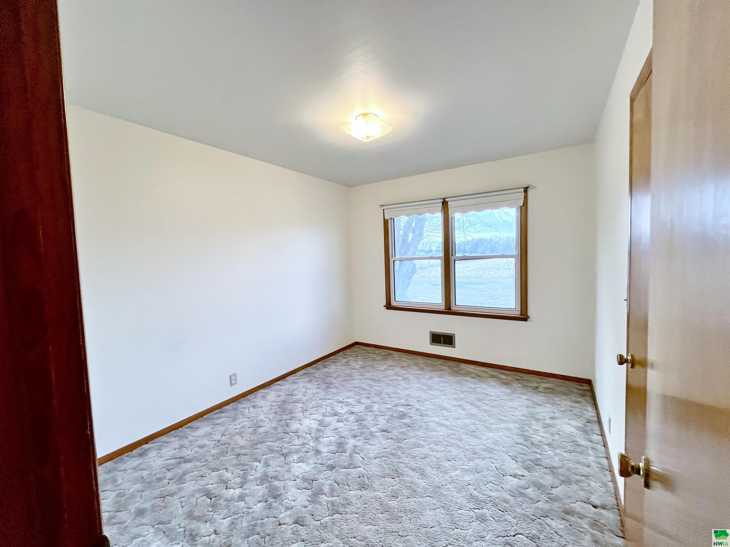 MLS #827080