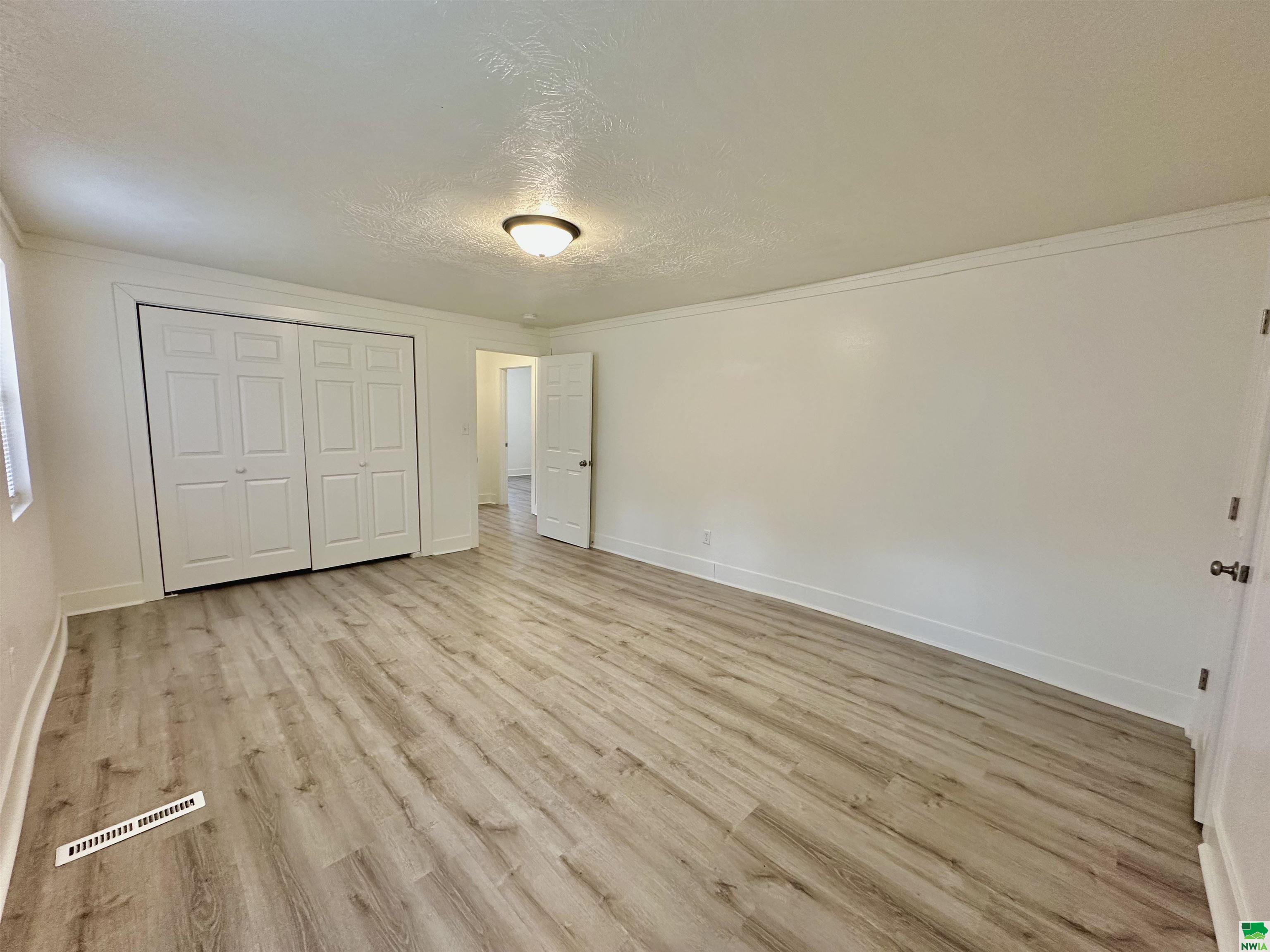 MLS #827084