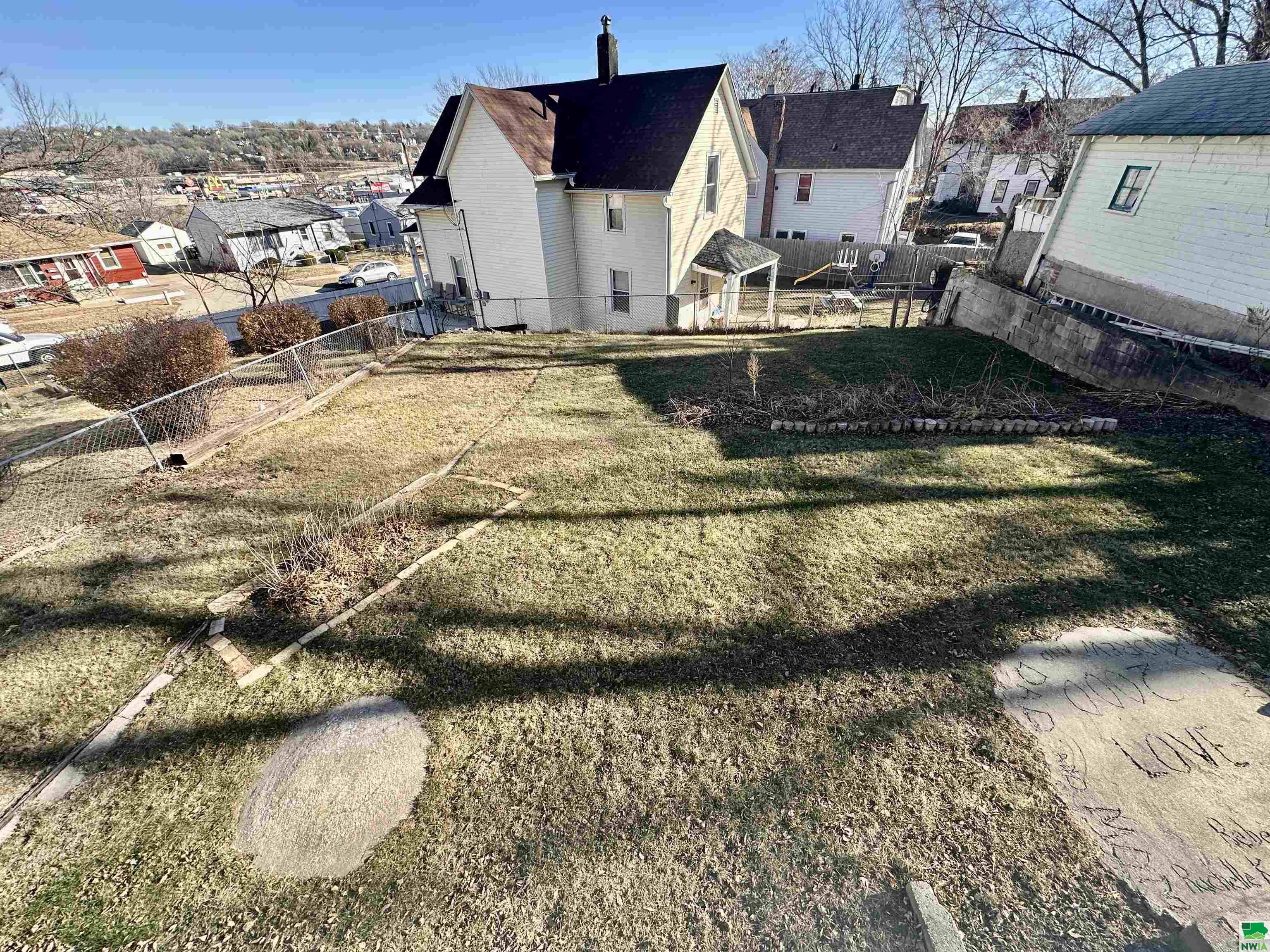 MLS #827085