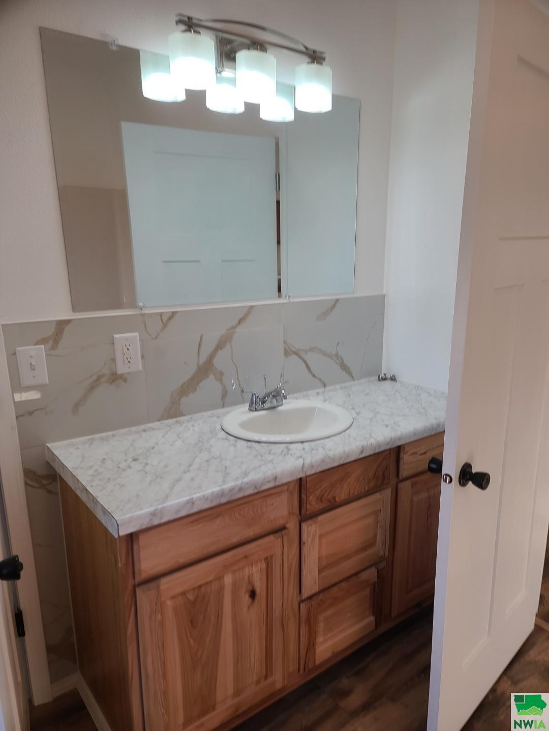 MLS #827108
