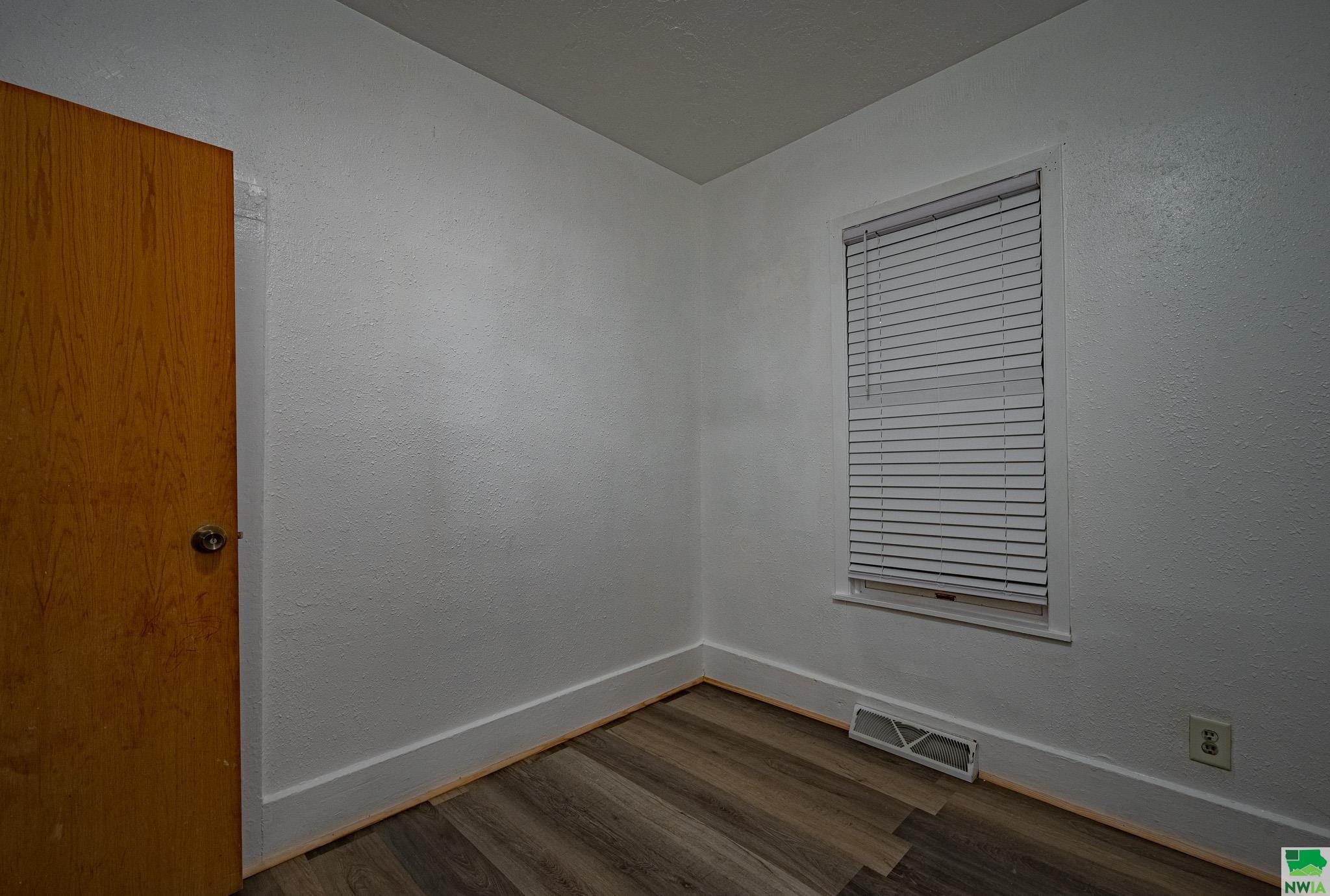 MLS #827122