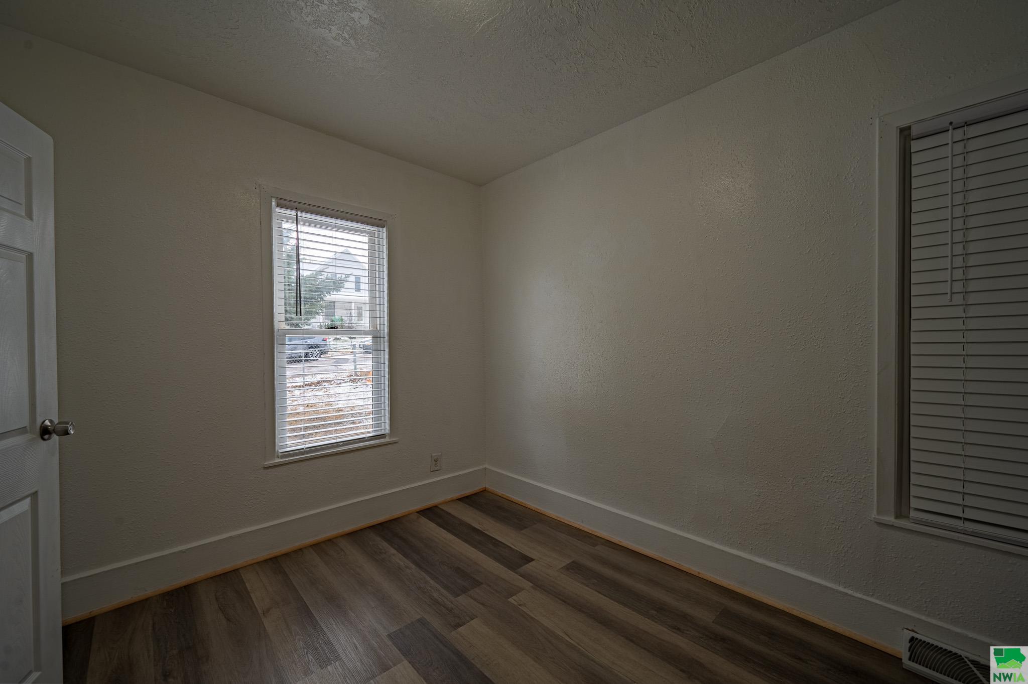 MLS #827122