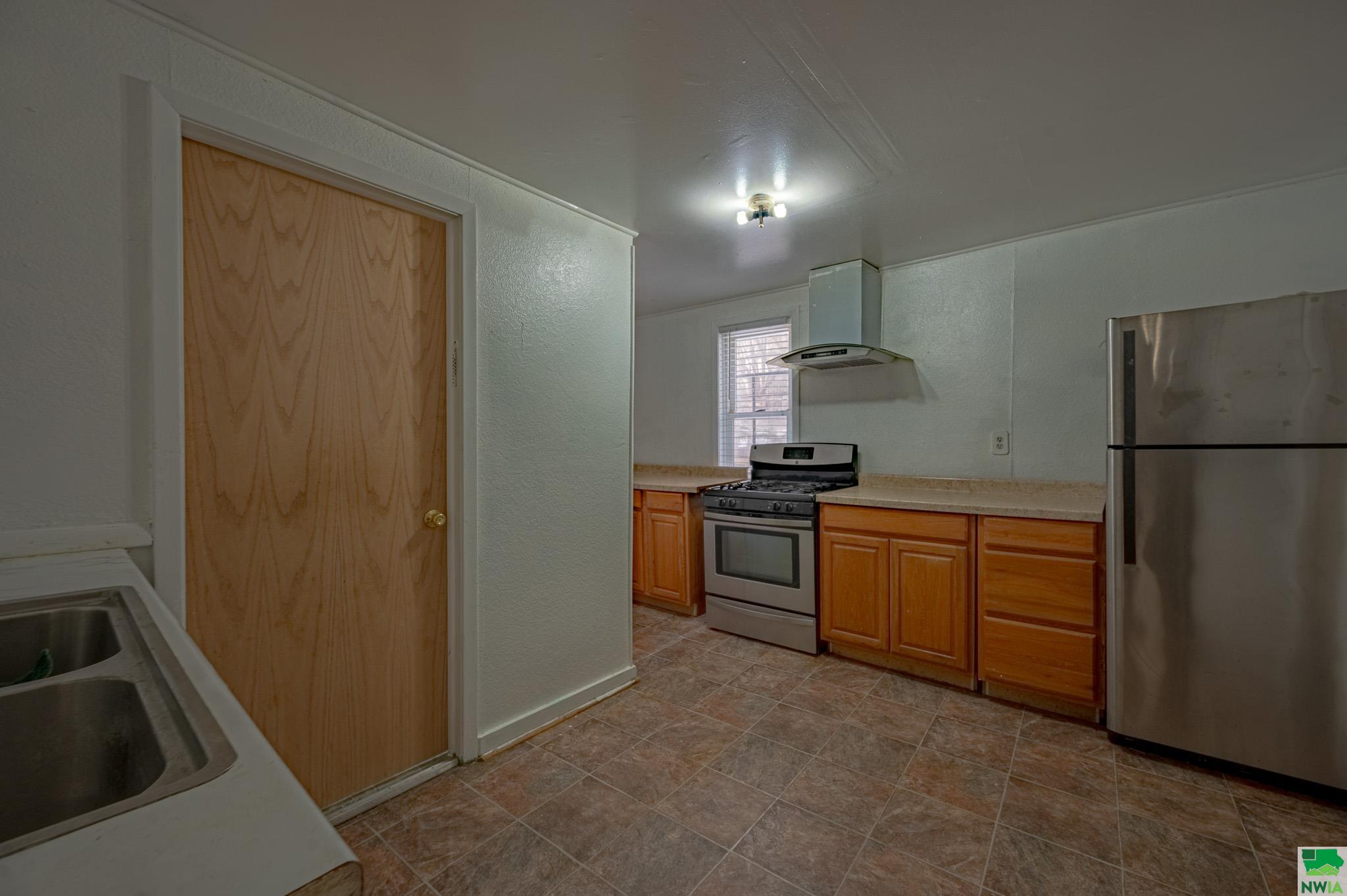 MLS #827122