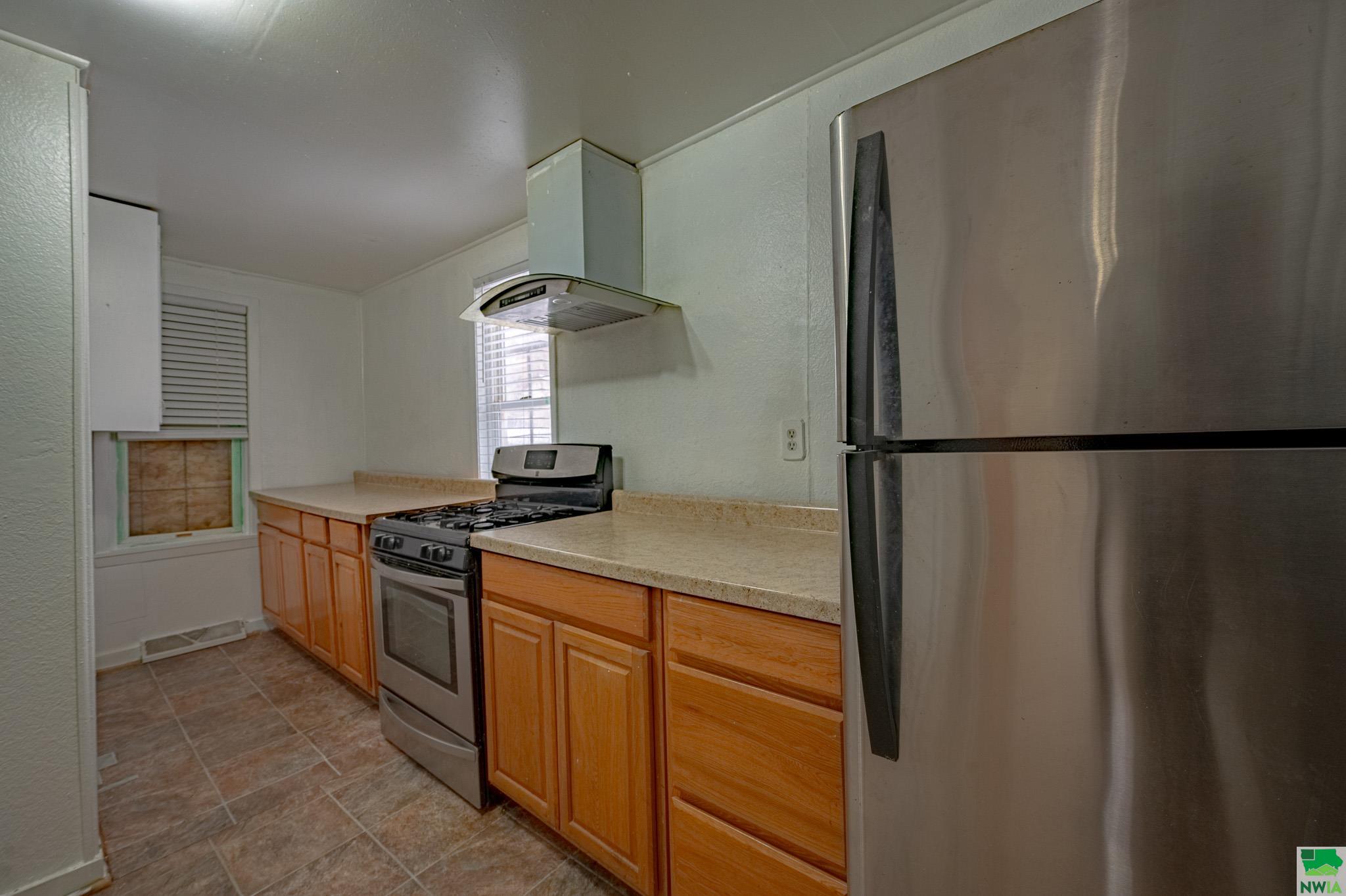 MLS #827122