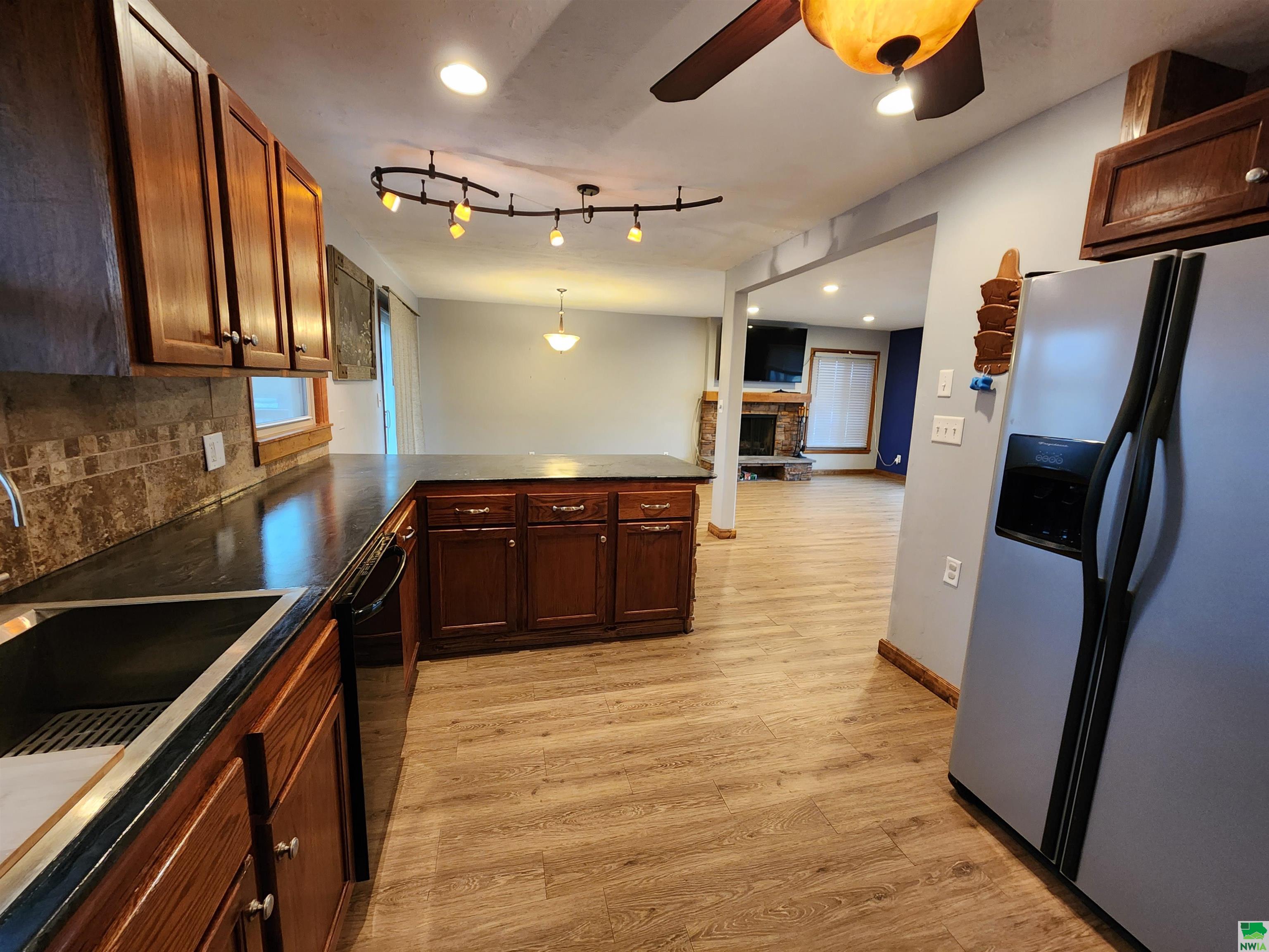 MLS #827132