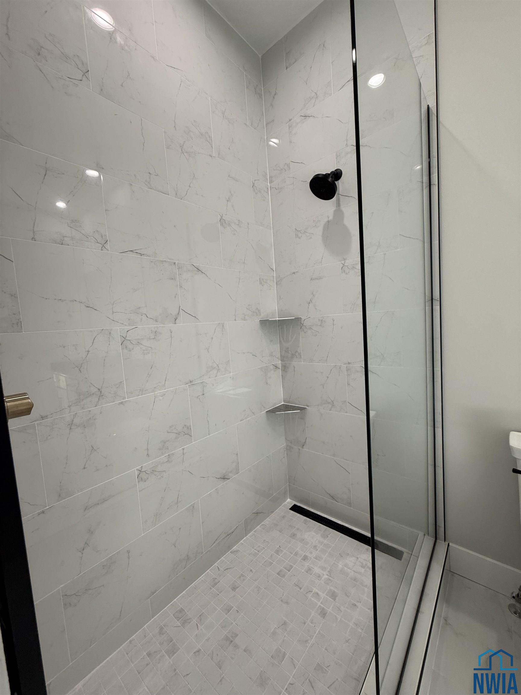 MLS #827156