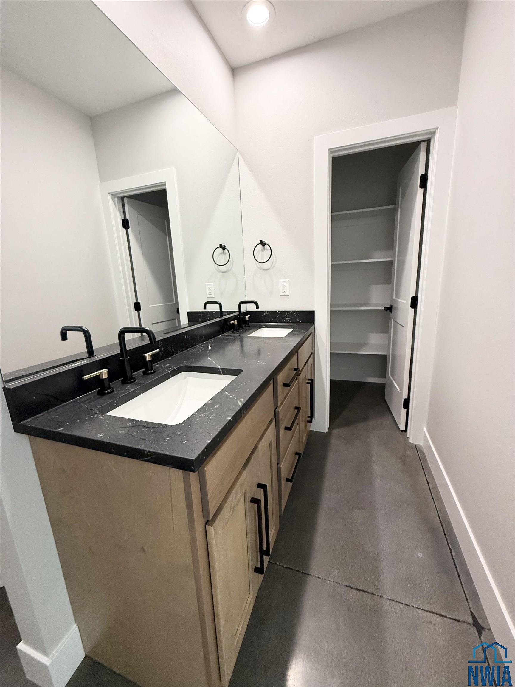 MLS #827156